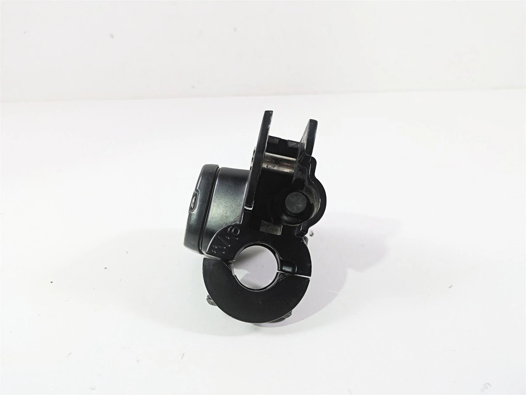 2016 Harley FXDF Dyna Fat Bob Front Brake Master Cylinder 11/16" 45170-08F - Image 7