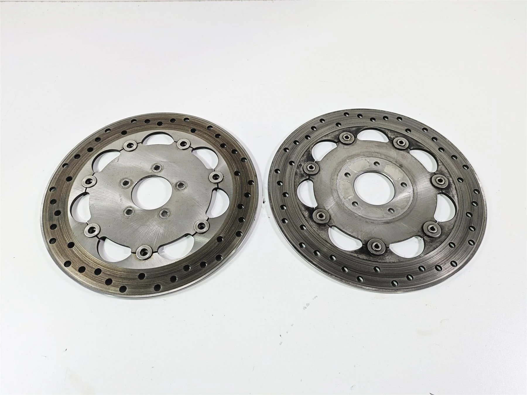 2016 Harley FXDF Dyna Fat Bob Front Brake Rotor Disc Set 46717-10