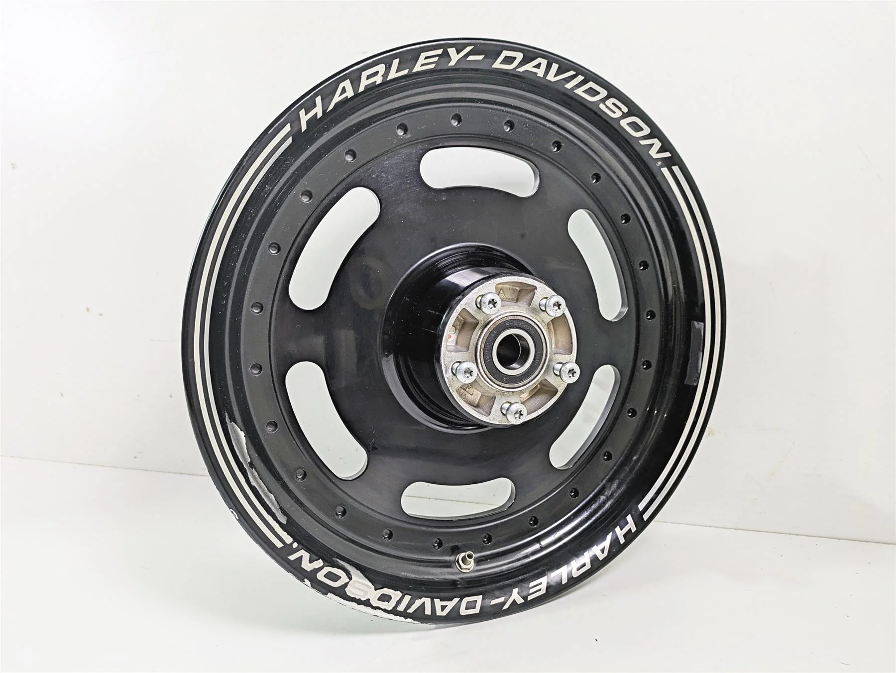 2016 Harley FXDF Dyna Fat Bob Front Wheel Rim 16x3 Black - Read 43300254