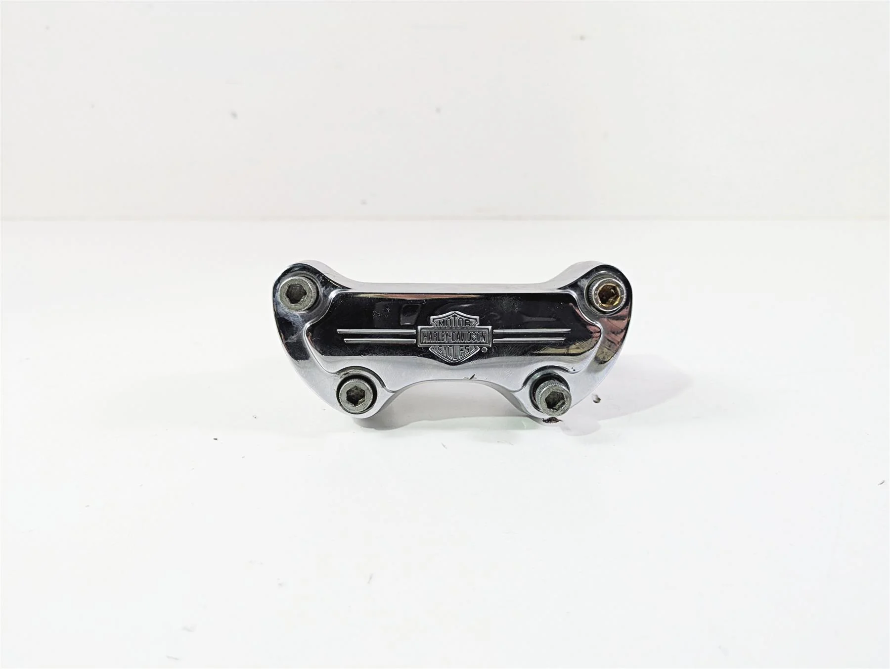 2016 Harley FXDF Dyna Fat Bob Handlebar Riser Holder Clamps Chrome 56568-86 - Image 6