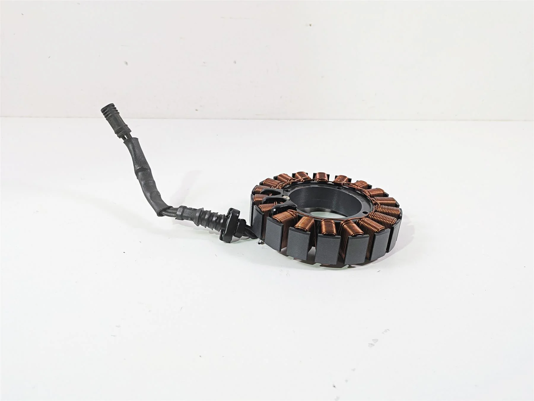 2016 Harley FXDF Dyna Fat Bob Ignition Stator Alternator 30017-08 - Image 3