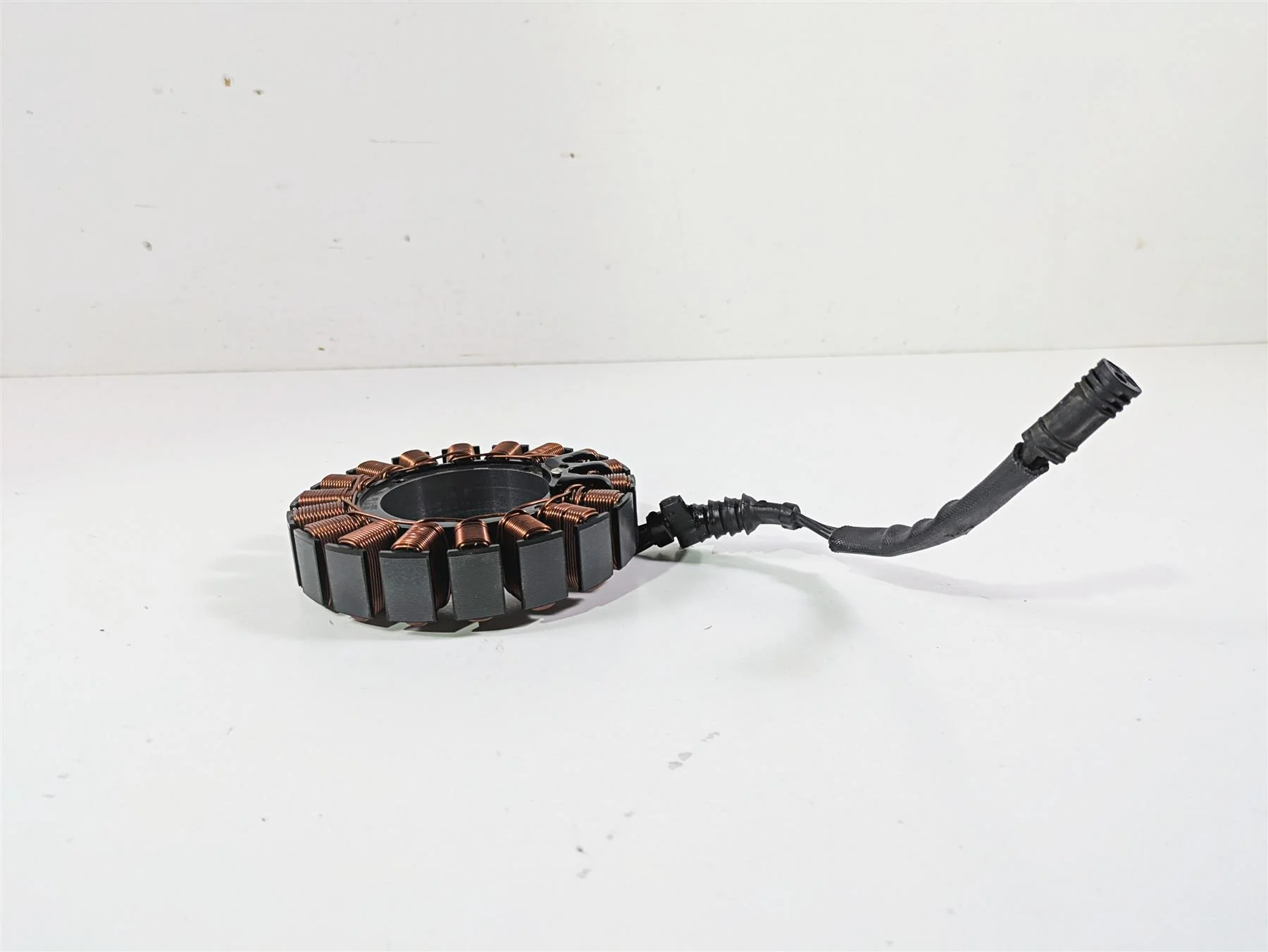 2016 Harley FXDF Dyna Fat Bob Ignition Stator Alternator 30017-08 - Image 5