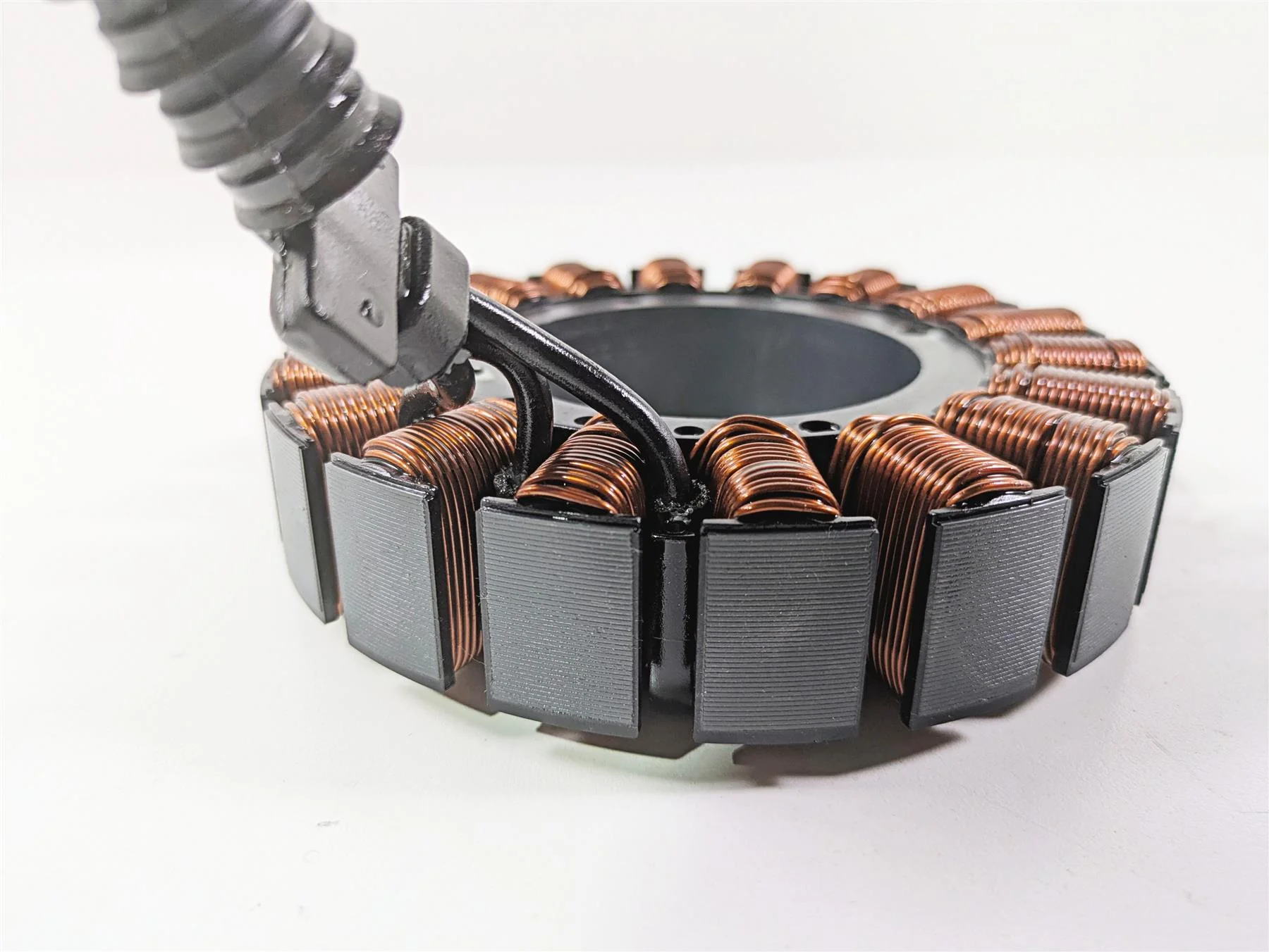 2016 Harley FXDF Dyna Fat Bob Ignition Stator Alternator 30017-08 - Image 8