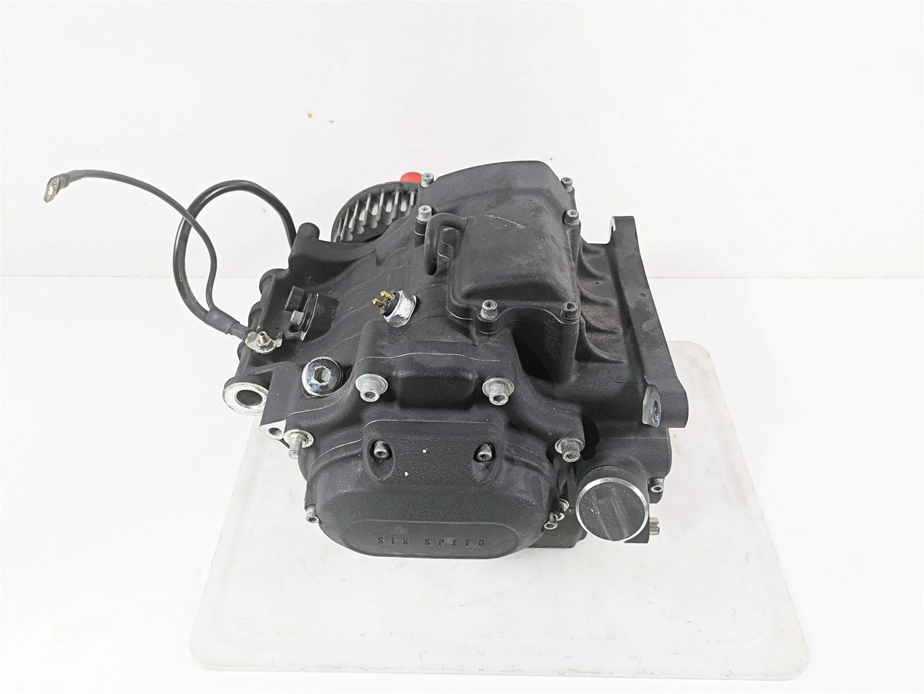 2016 Harley FXDF Dyna Fat Bob Transmission Gear Box 6 Speed 33083-10A