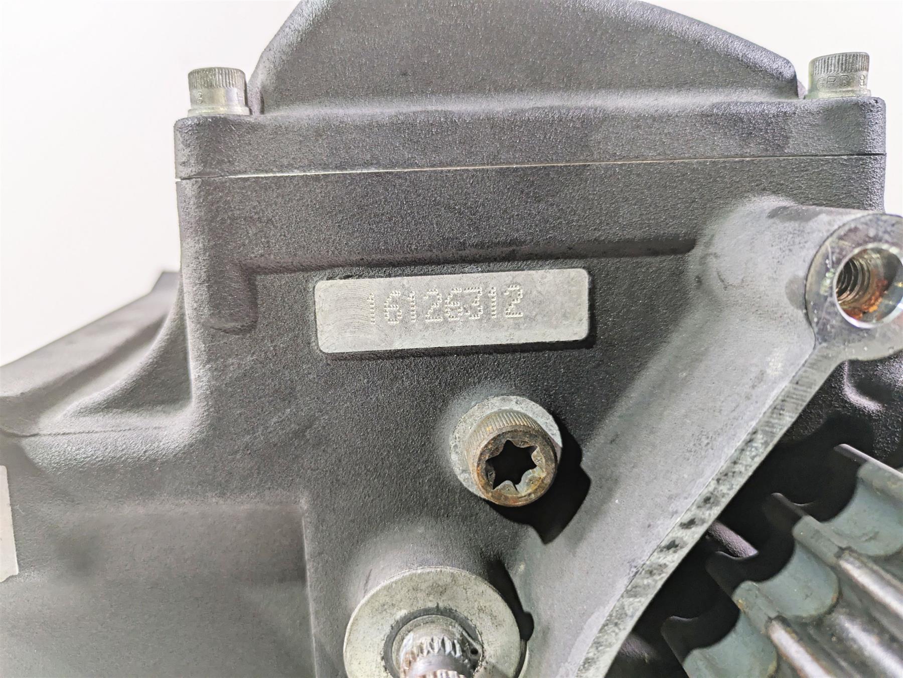 2016 Harley FXDF Dyna Fat Bob Transmission Gear Box 6 Speed 33083-10A - Image 2