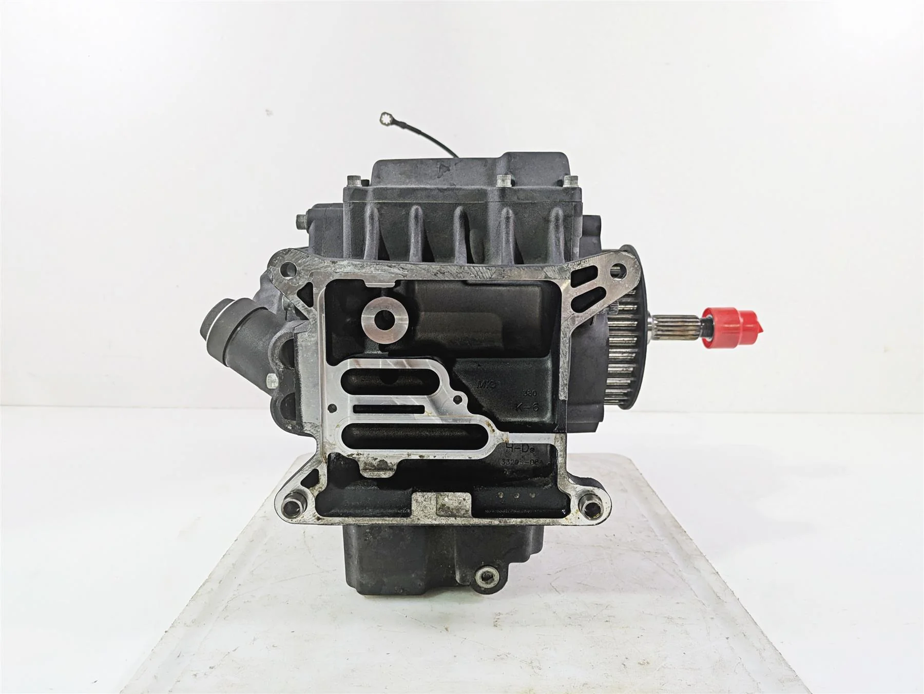 2016 Harley FXDF Dyna Fat Bob Transmission Gear Box 6 Speed 33083-10A - Image 6