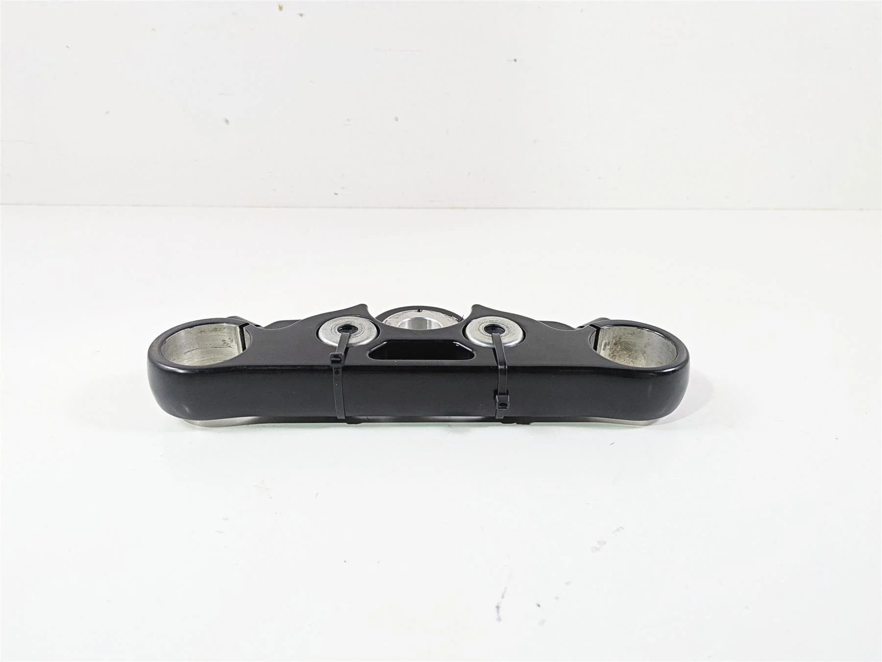 2016 Harley FXDF Dyna Fat Bob Upper Triple Tree Steering Clamp Black 48640-09 - Image 4