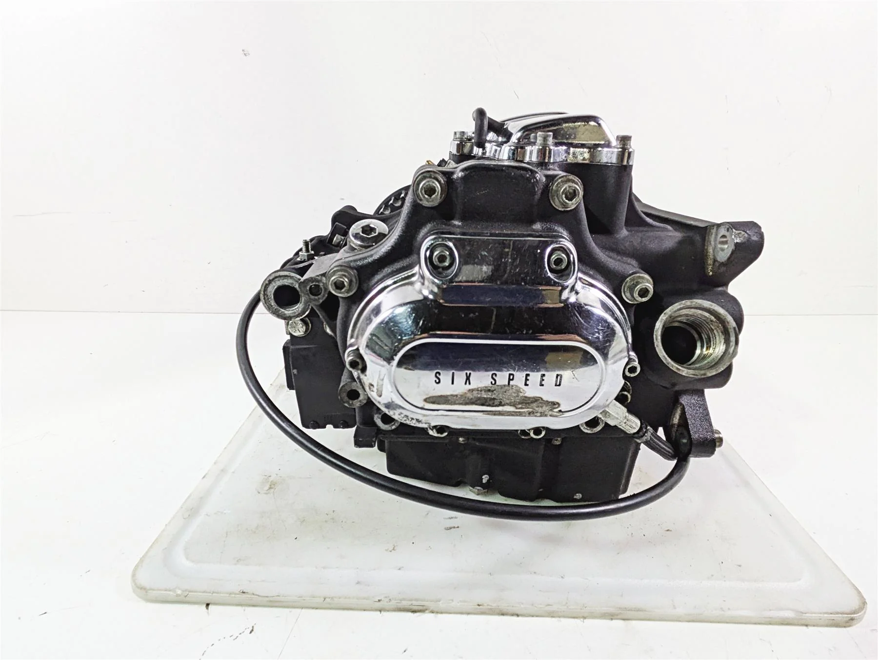 2016 Harley FXDL Dyna Low Rider 6-Speed Transmission Gear Box 33083-10A