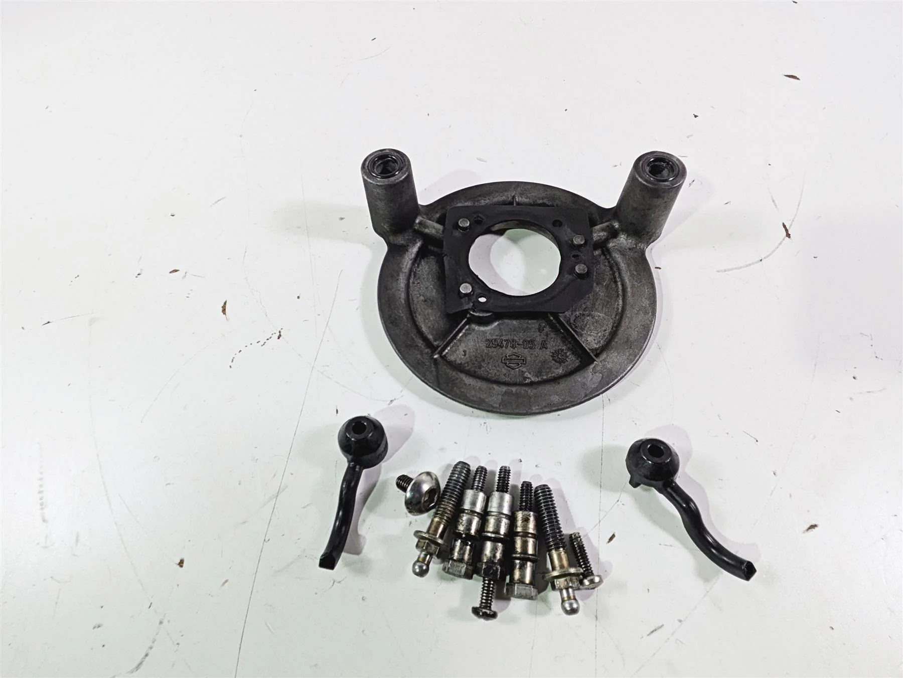 2016 Harley FXDL Dyna Low Rider Air Cleaner Filter Mount Backplate 29478-05A