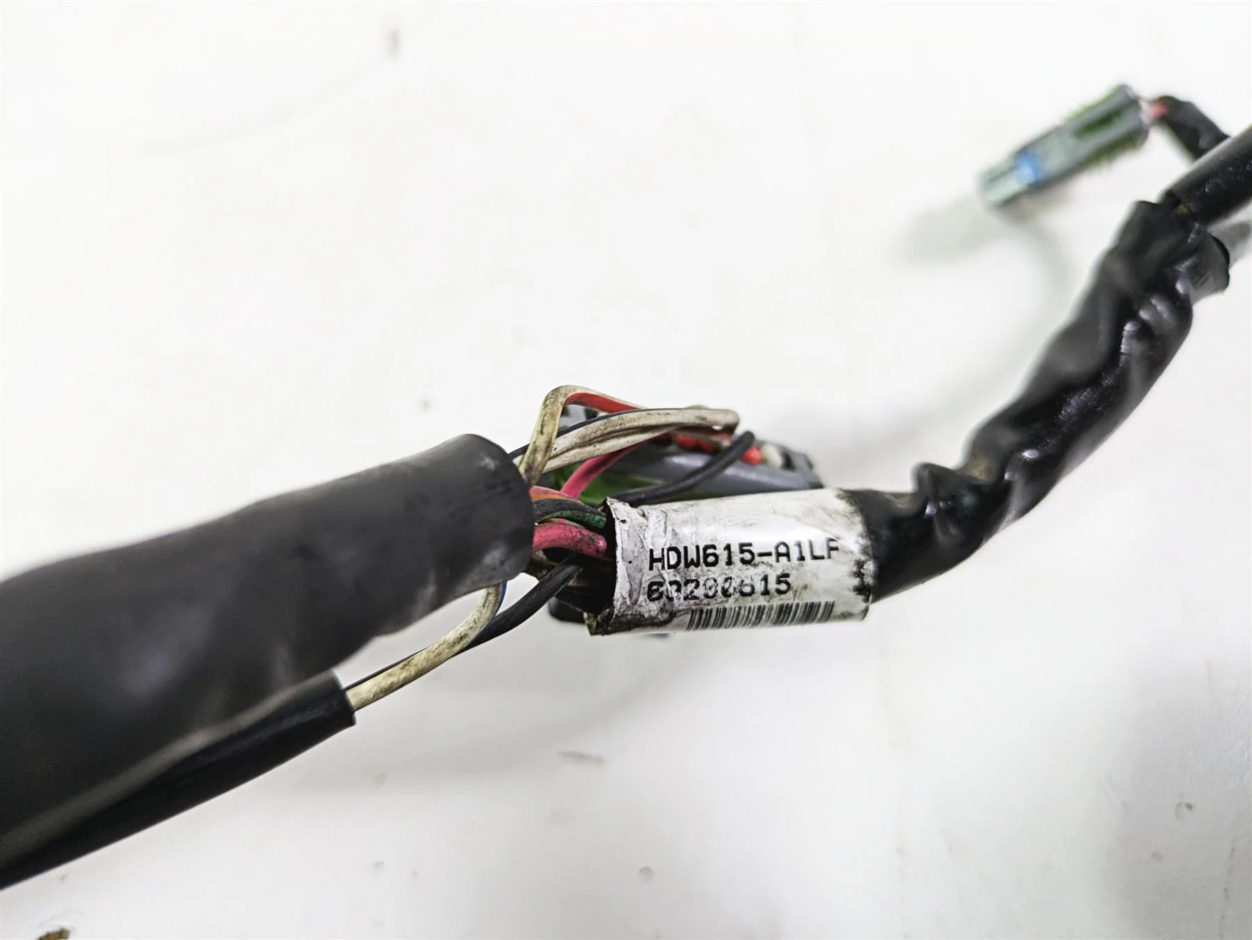 2016 Harley FXDL Dyna Low Rider Dual Gauges Wiring Harness 69200615 - Image 8