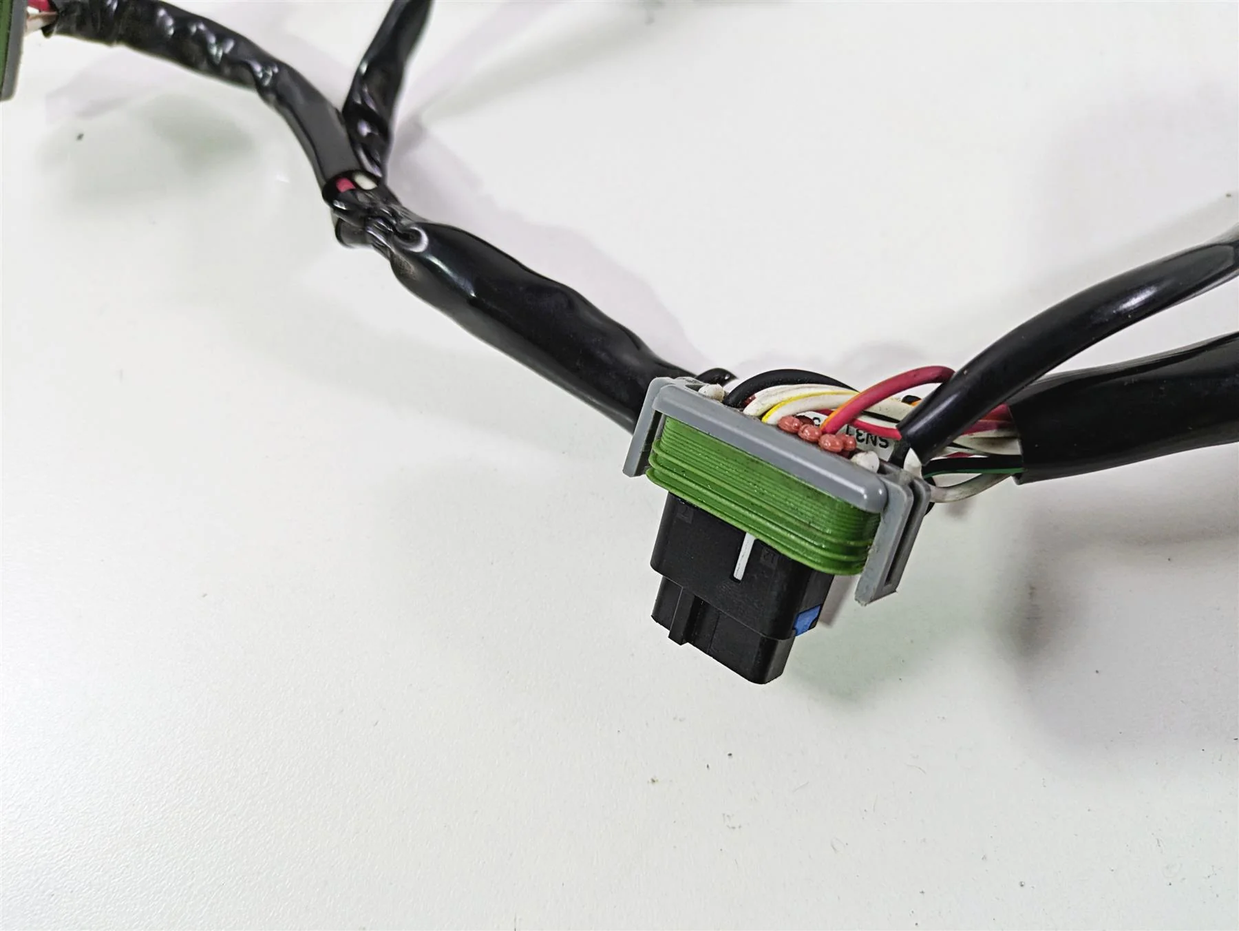 2016 Harley FXDL Dyna Low Rider Dual Gauges Wiring Harness 69200615 - Image 9