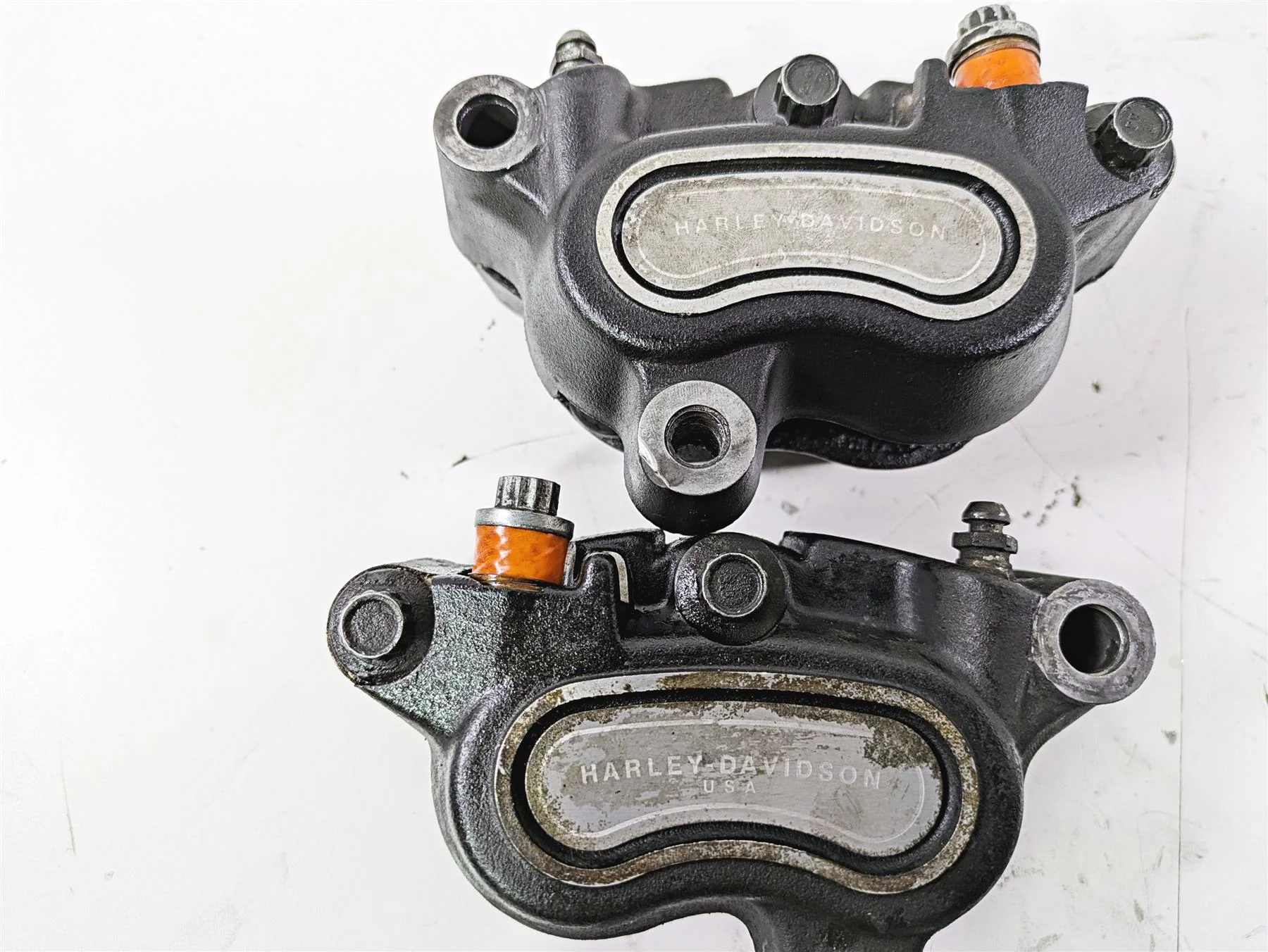 2016 Harley FXDL Dyna Low Rider Front Brake Caliper Set 41300001 41300002 - Image 8