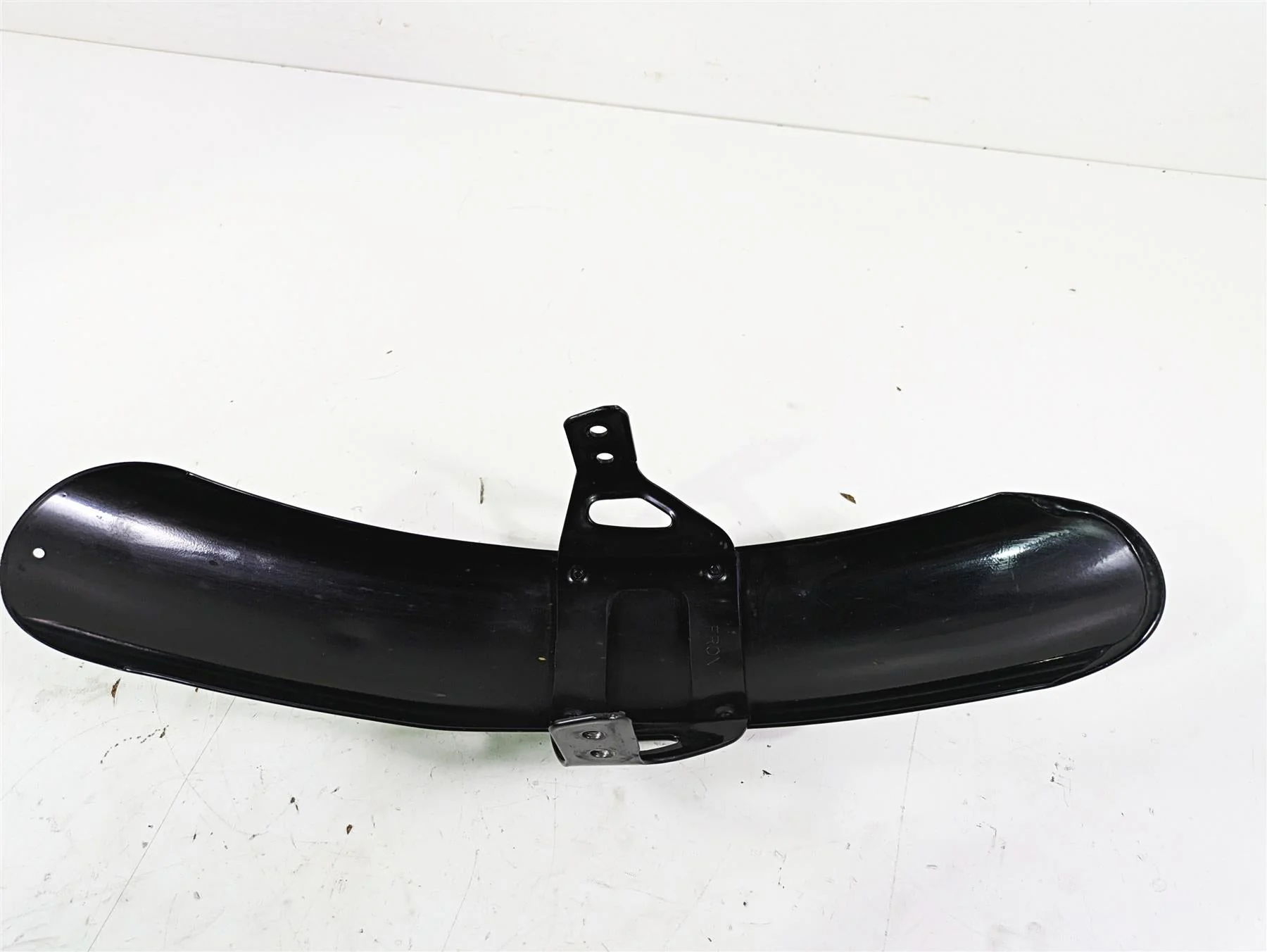 2016 Harley FXDL Dyna Low Rider Front Fender Vivid Black 60139-06B - Image 5