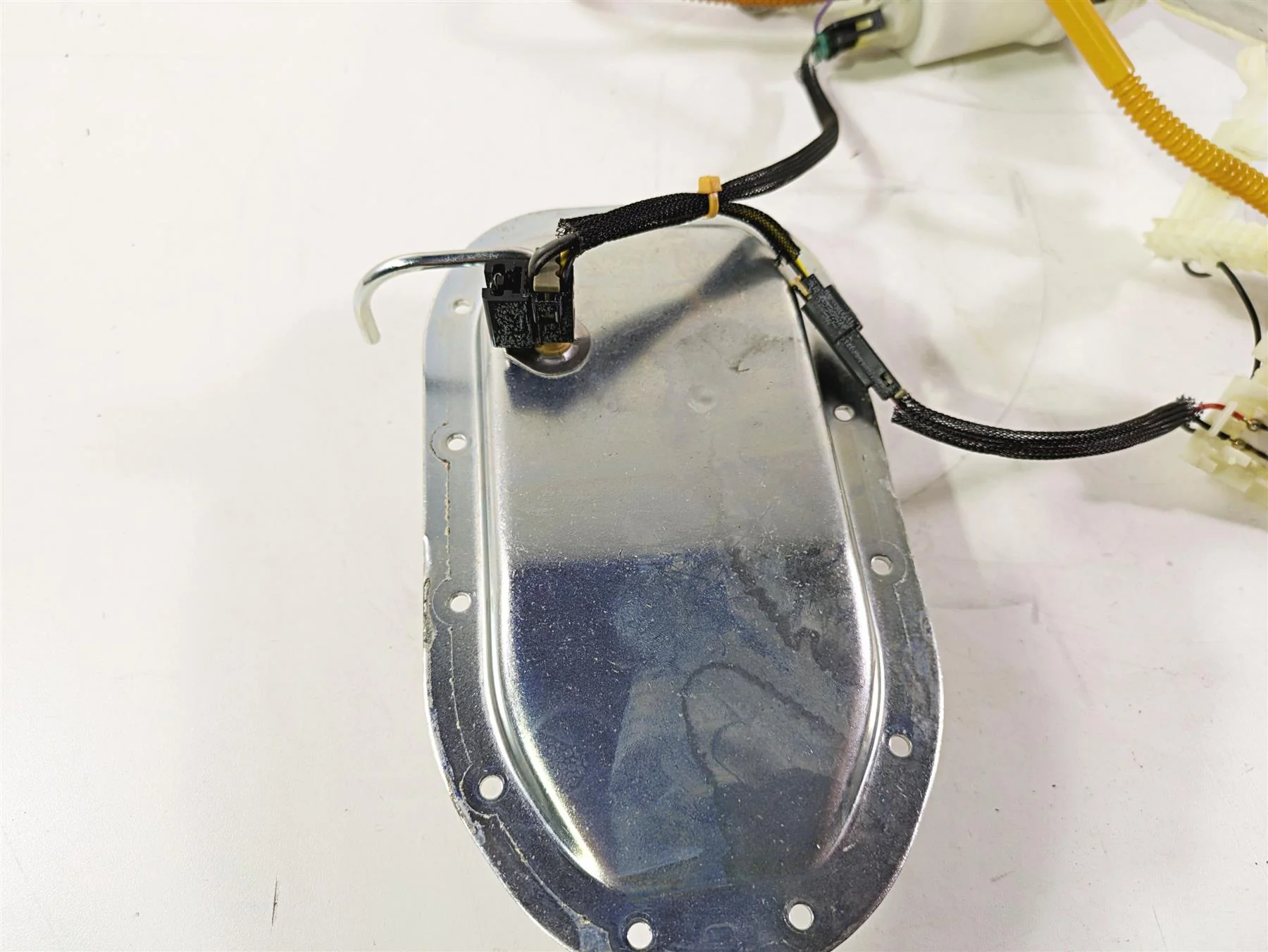 2016 Harley FXDL Dyna Low Rider Fuel Gas Petrol Pump - Tested 75246-04A - Image 12