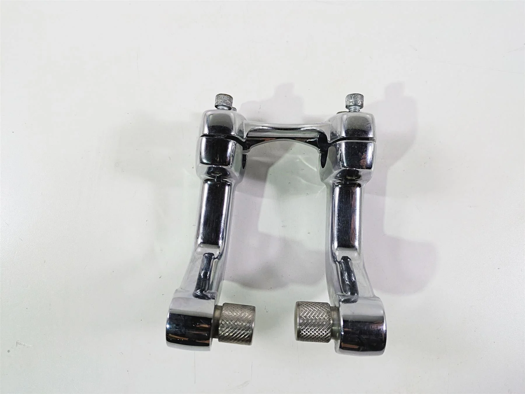 2016 Harley FXDL Dyna Low Rider Handlebar Holder Riser Set 55900065 55900064 - Image 9