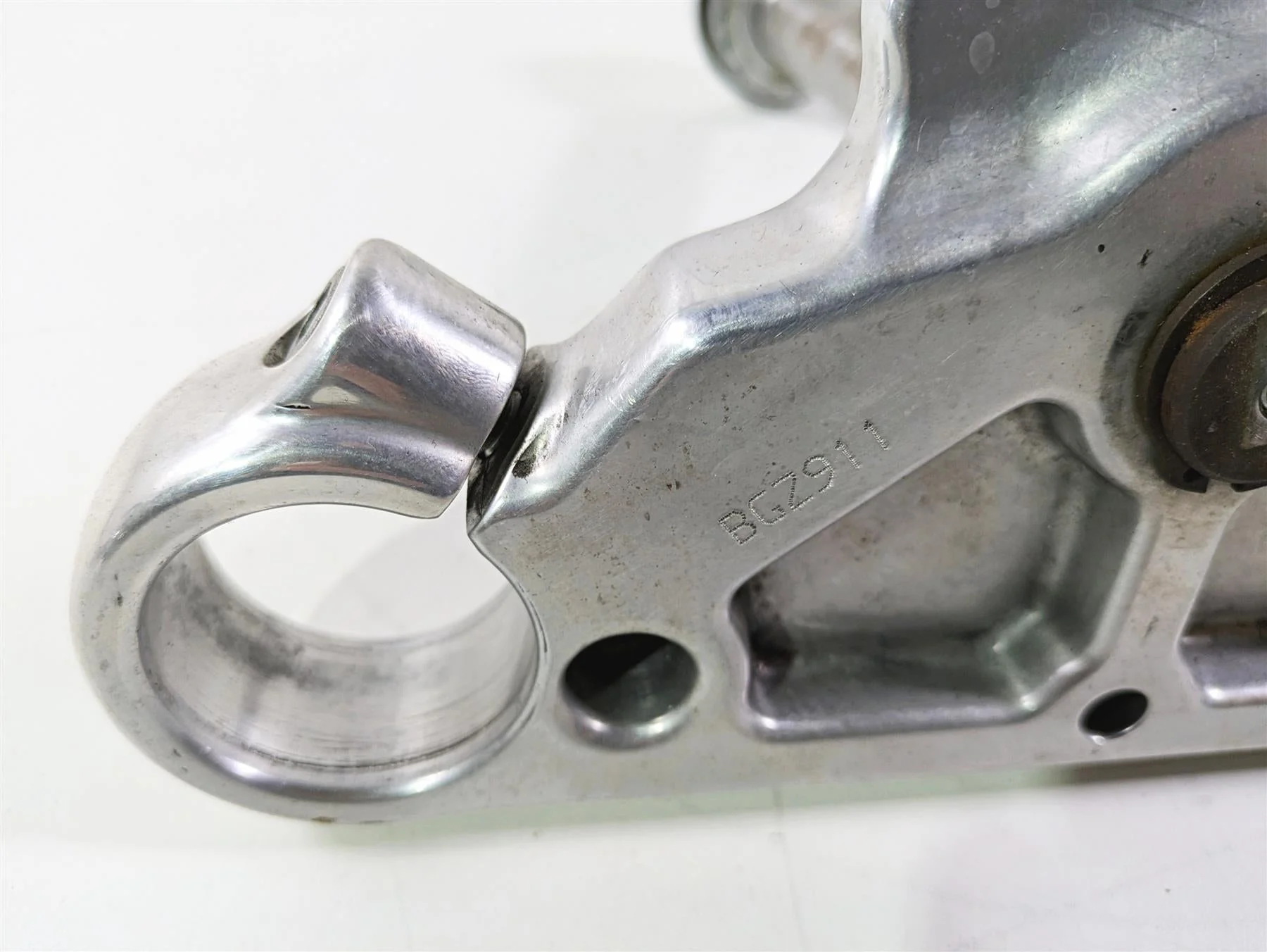 2016 Harley FXDL Dyna Low Rider Lower Triple Tree Clamp 49mm 45539-08 - Image 9