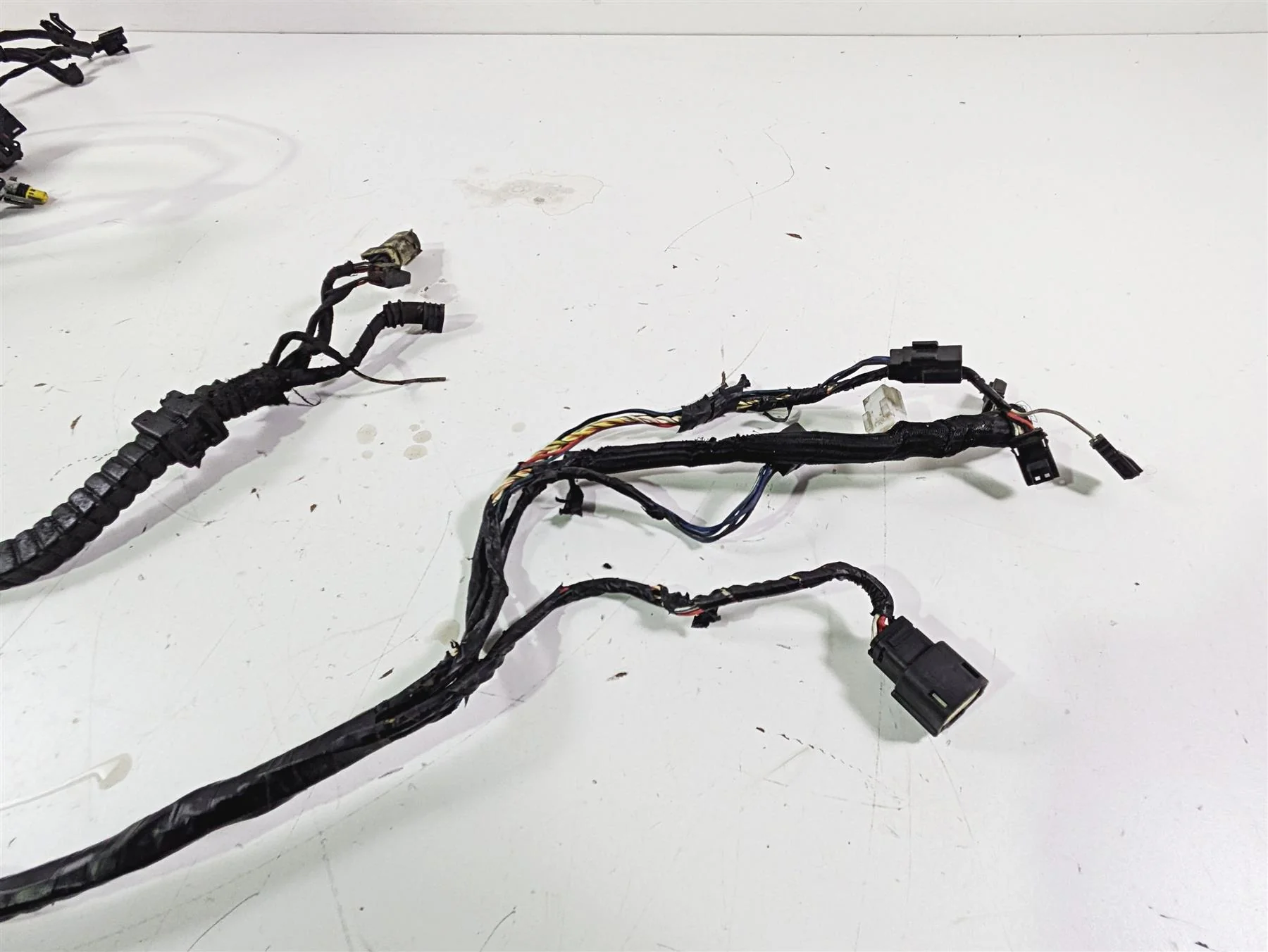 2016 Harley FXDL Dyna Low Rider Main Wiring Harness Loom - No Abs -Read 69200455 - Image 2