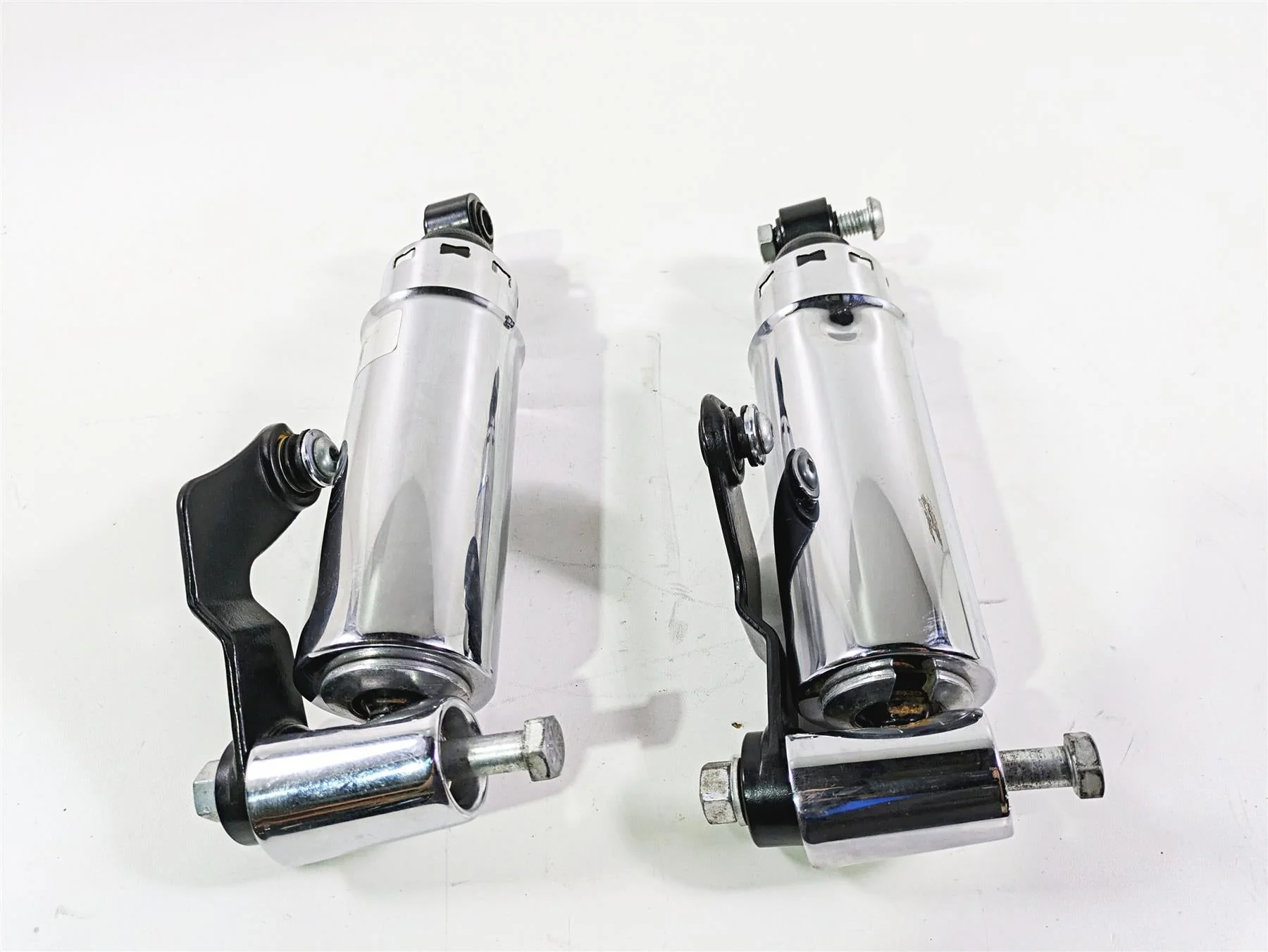 2016 Harley FXDL Dyna Low Rider Progressive Suspension 11" Rear Shocks 412-4047 - Image 2