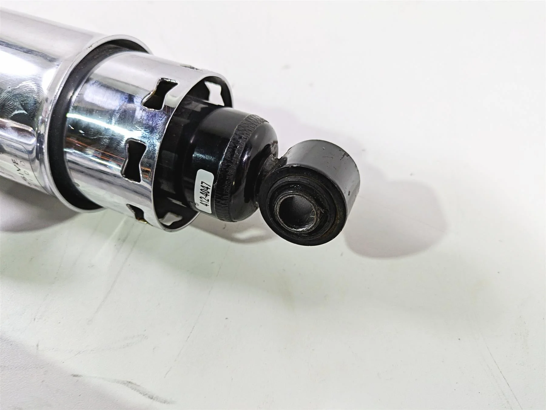 2016 Harley FXDL Dyna Low Rider Progressive Suspension 11" Rear Shocks 412-4047 - Image 7