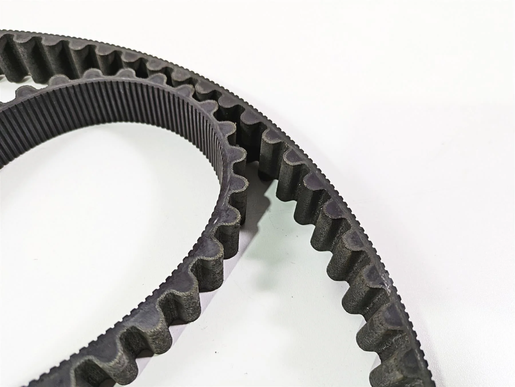 2016 Harley FXDL Dyna Low Rider Rear Drive Belt 131T 1" 40046-07 - Image 6