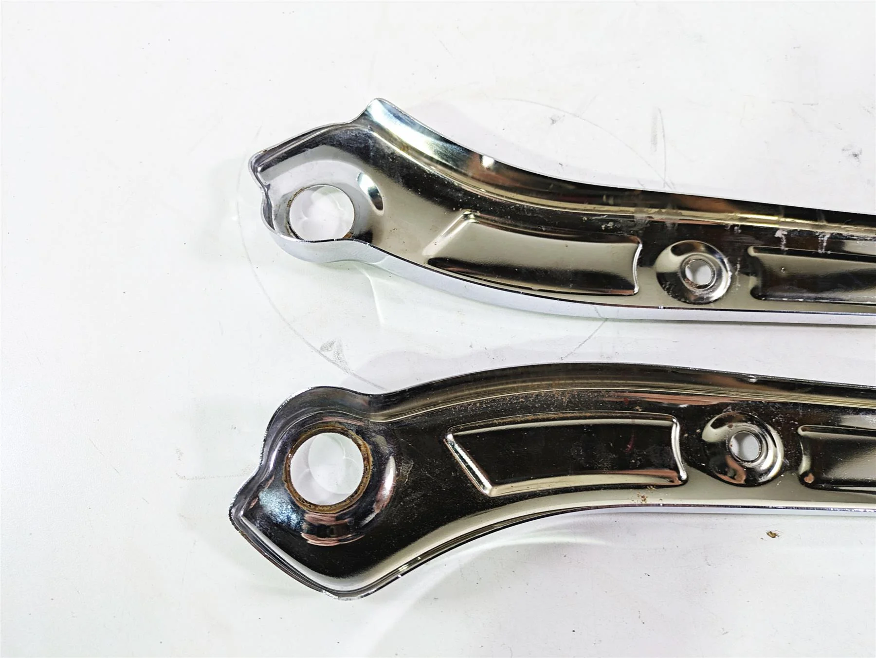 2016 Harley FXDL Dyna Low Rider Rear Fender Struts Braces 57300024 57300026 - Image 10