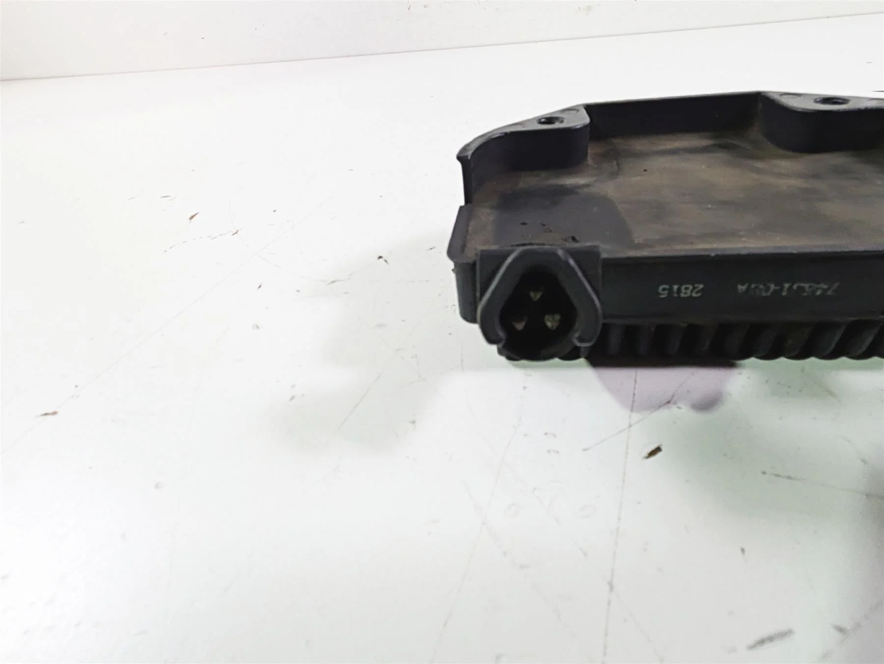 2016 Harley FXDL Dyna Low Rider Rectifier Voltage Regulator 74631-08A - Image 8