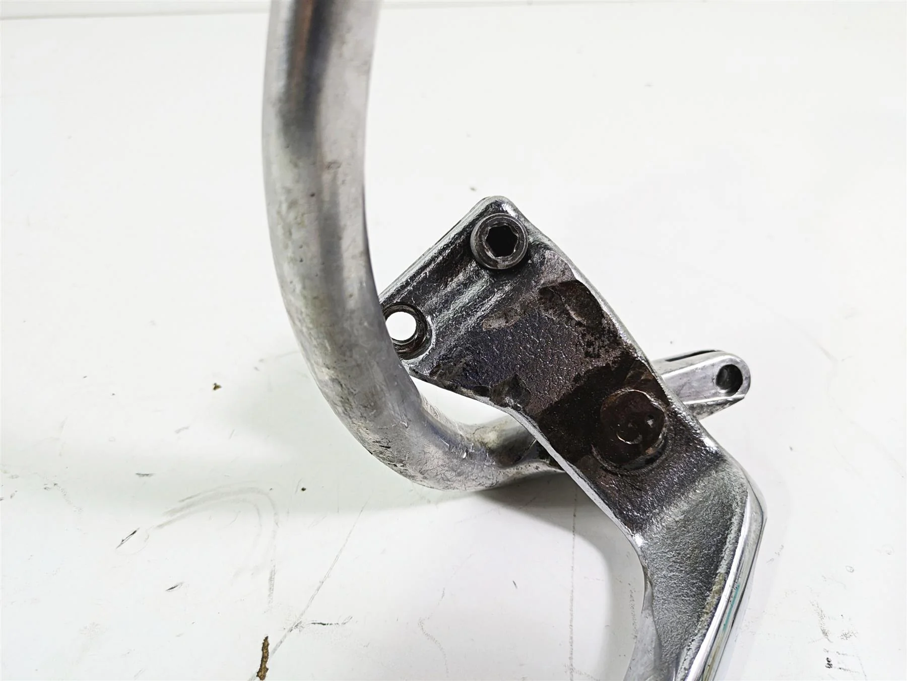 2016 Harley FXDL Dyna Low Rider Right Rider Footpeg & Brake Pedal 50666-07 - Image 5