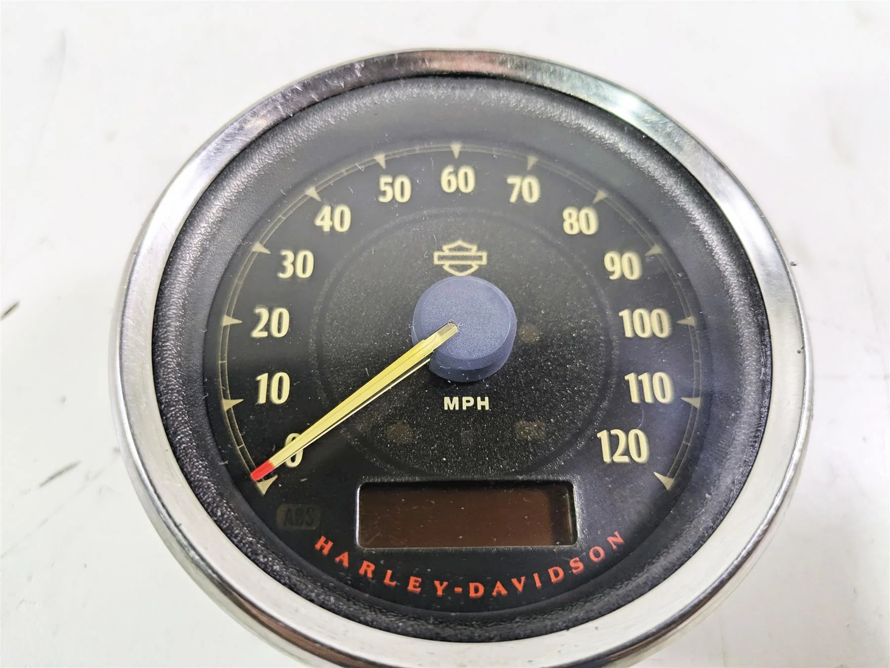 2016 Harley FXDL Dyna Low Rider Speedometer Gauge Instrument 33k 67478-12A - Image 8