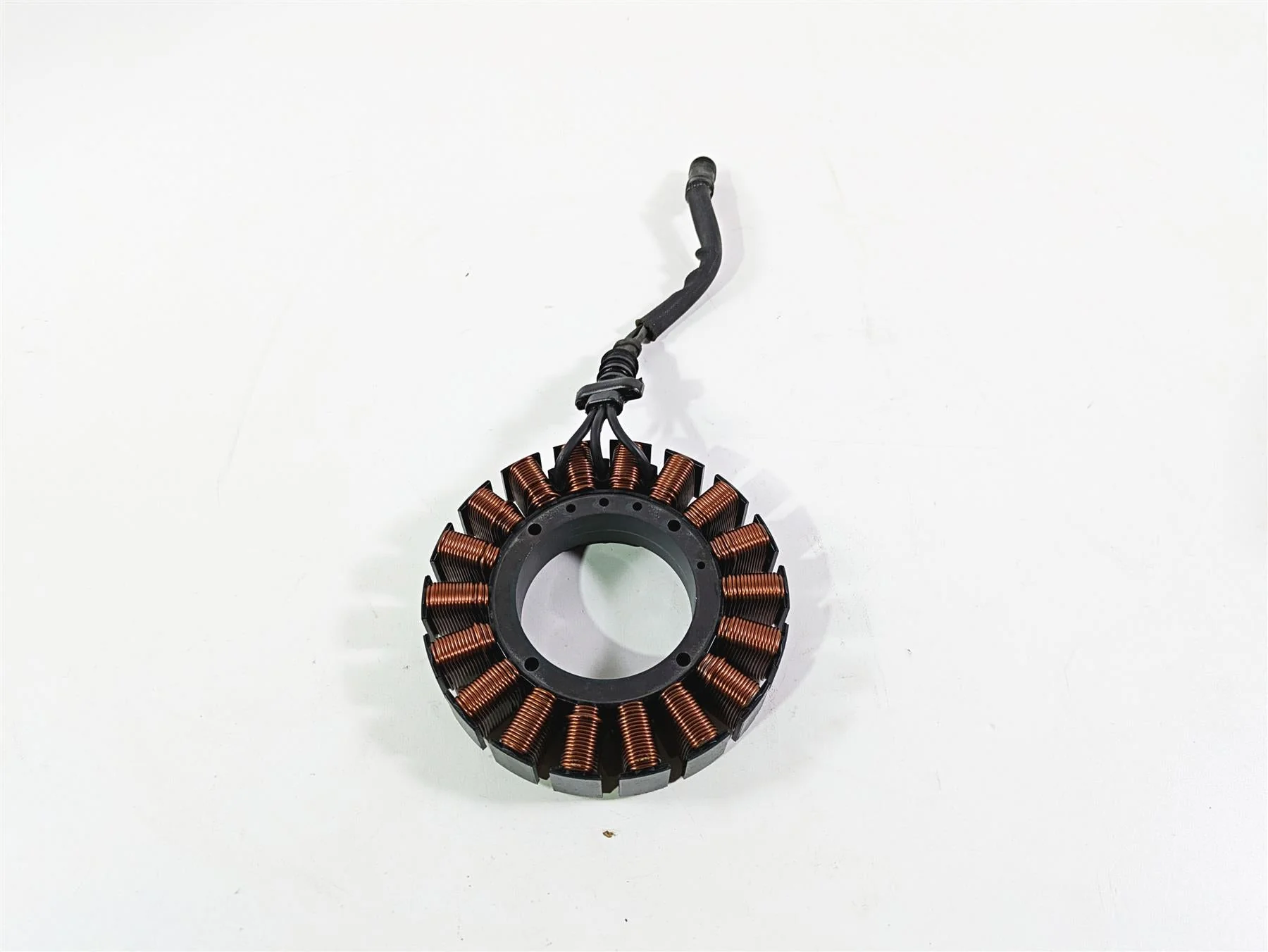 2016 Harley FXDL Dyna Low Rider Stator Alternator Generator 30017-08 - Image 4