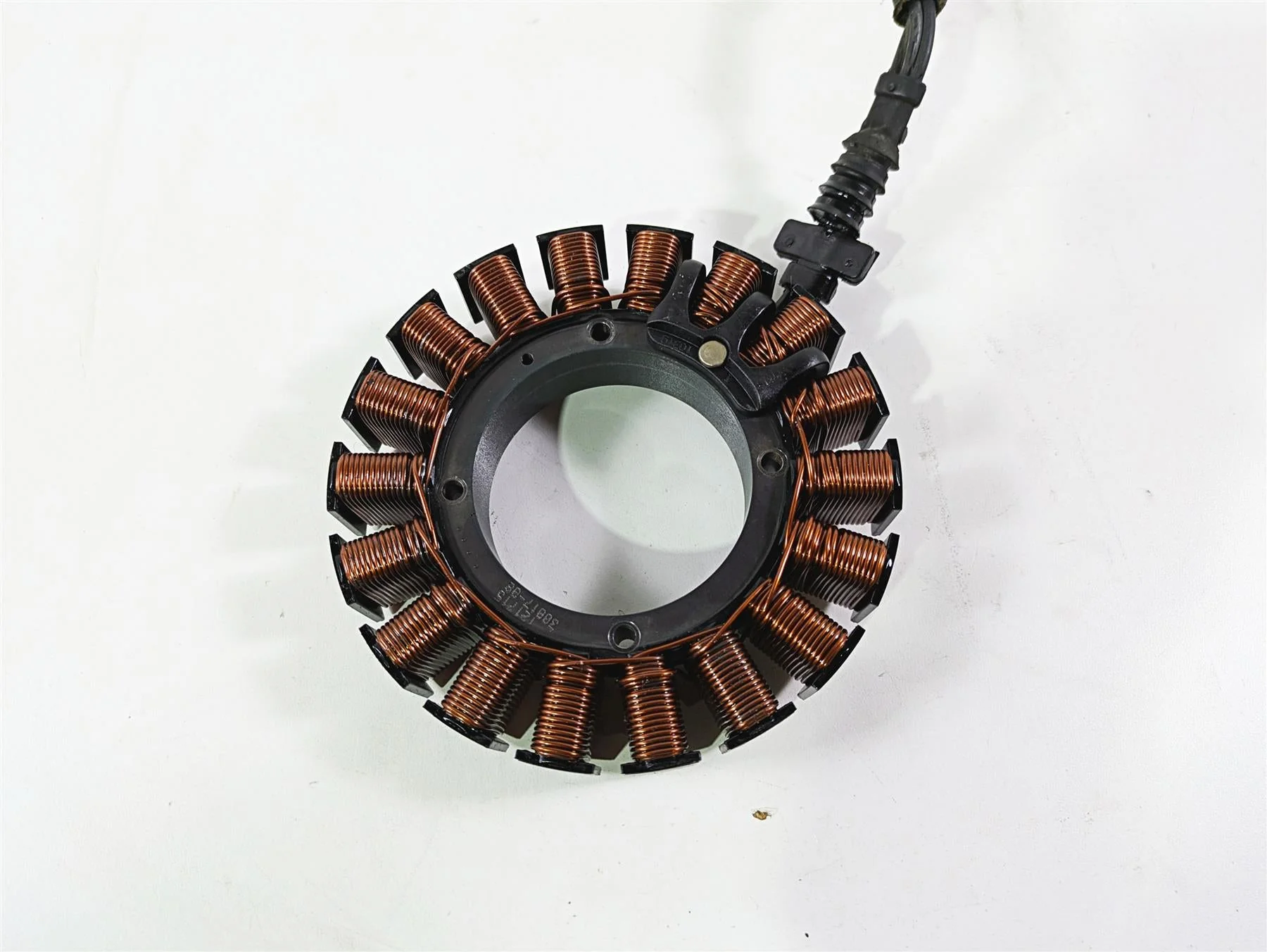 2016 Harley FXDL Dyna Low Rider Stator Alternator Generator 30017-08 - Image 9