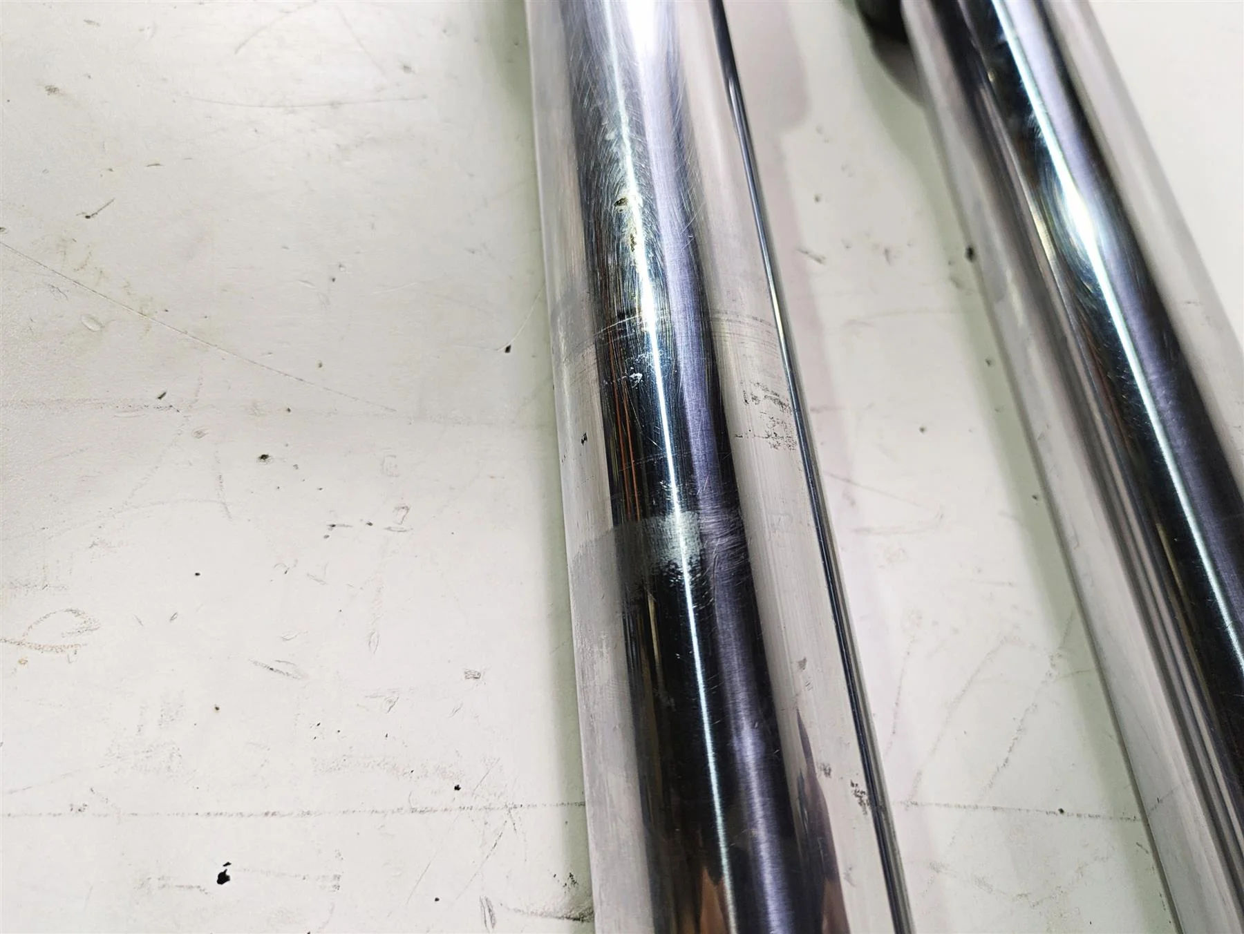 2016 Harley FXDL Dyna Low Rider Straight Front Fork 49Mm Dual Brake Set 45400052 - Image 6
