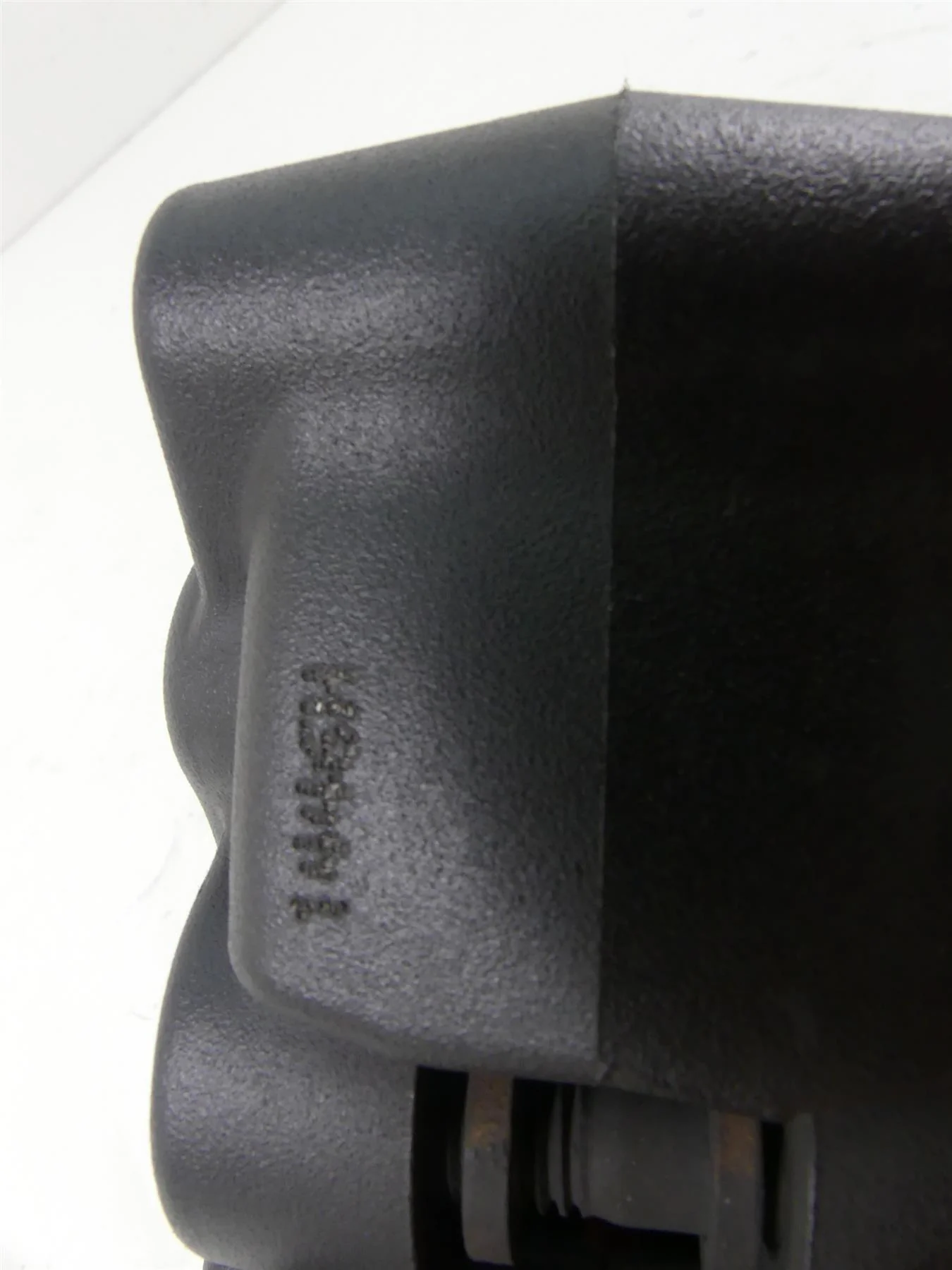 2016 Harley FXDLS Dyna Low Rider Front Brake Caliper Set 41300001 41300002 - Image 7