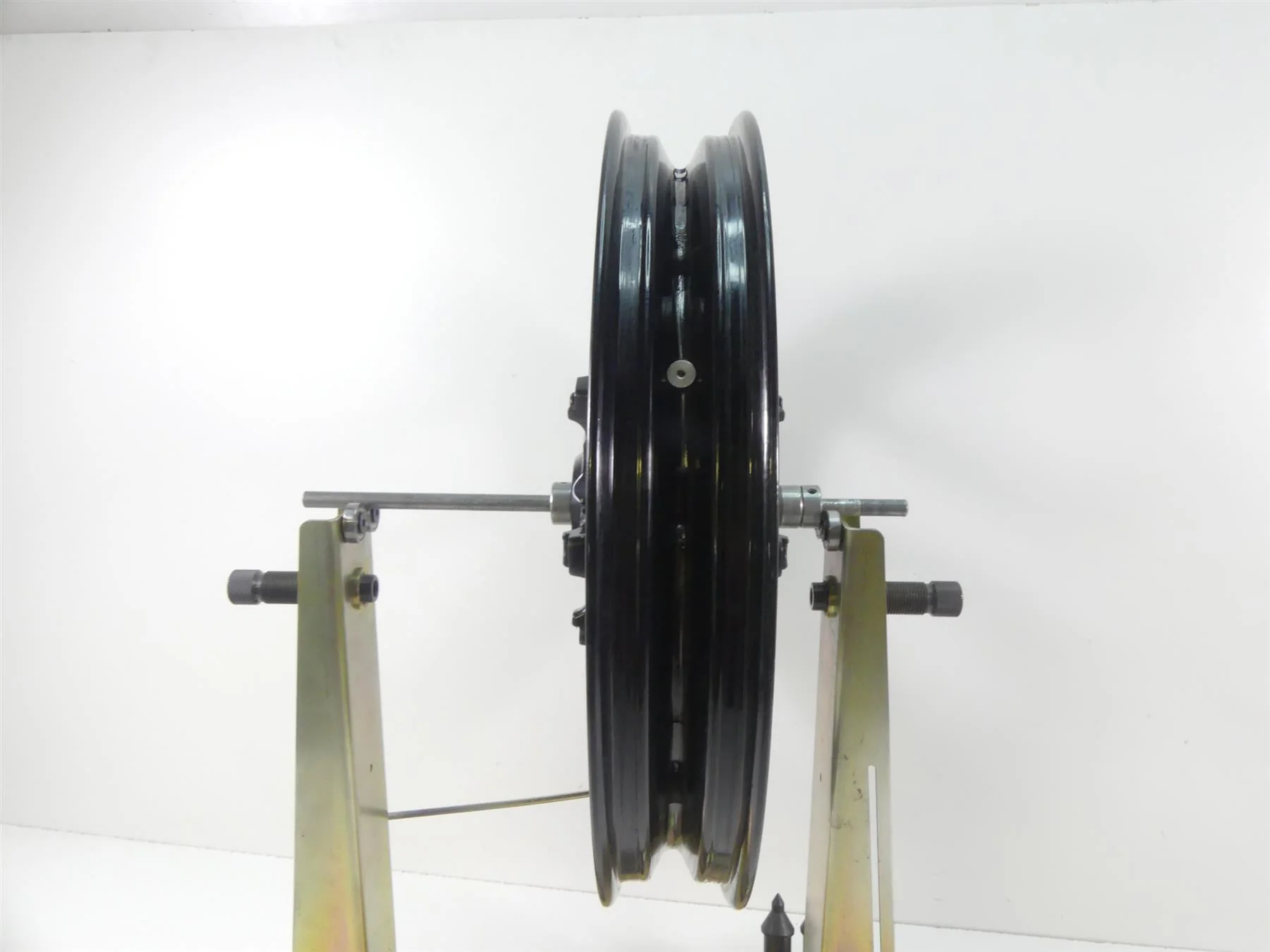 2016 Harley FXDLS Dyna Low Rider Front Wheel Rim 19x.25 -Read 43300449 - Image 5