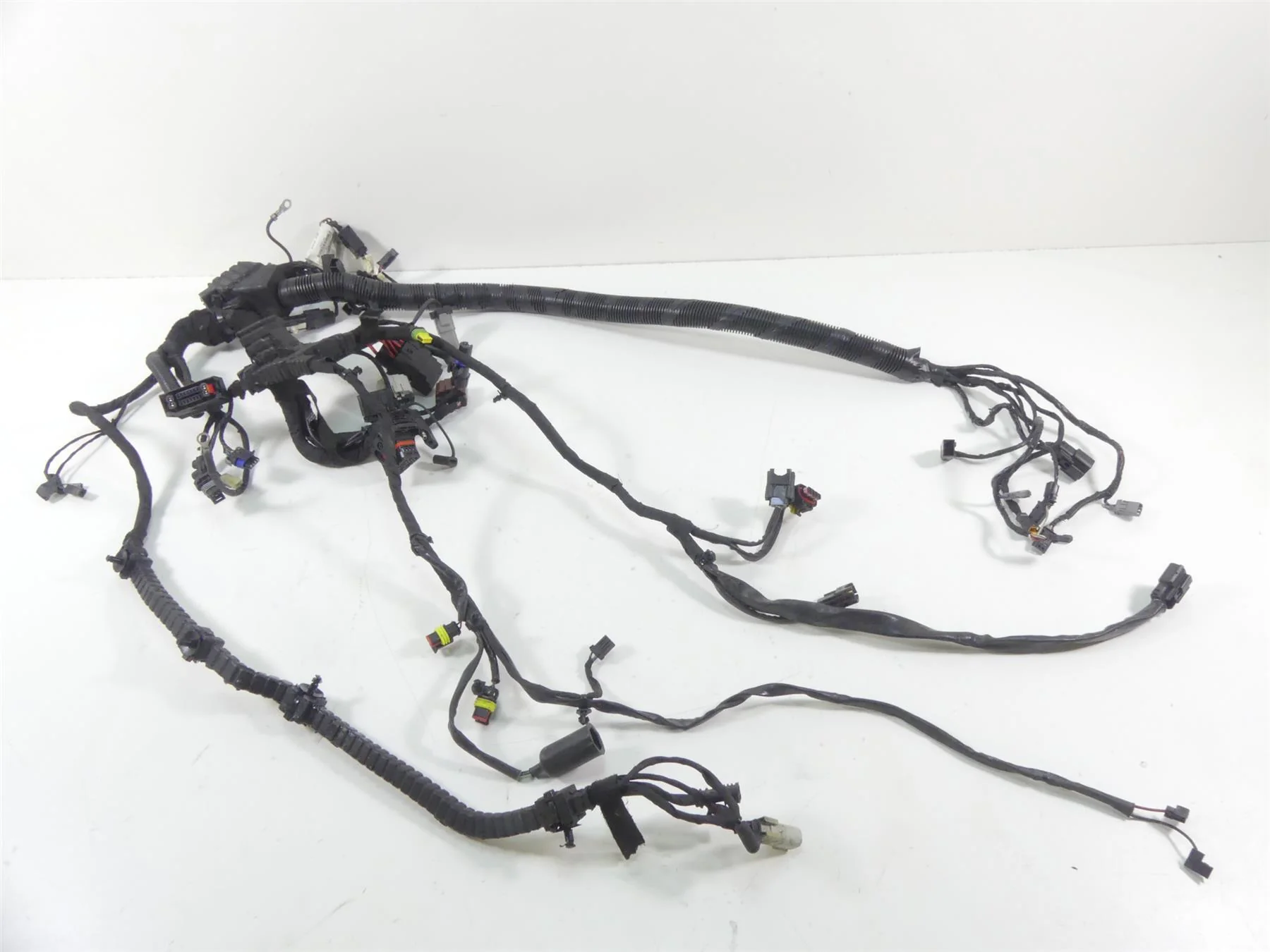 2016 Harley FXDLS Dyna Low Rider Main Wiring Harness Loom - No Cuts 69201569A