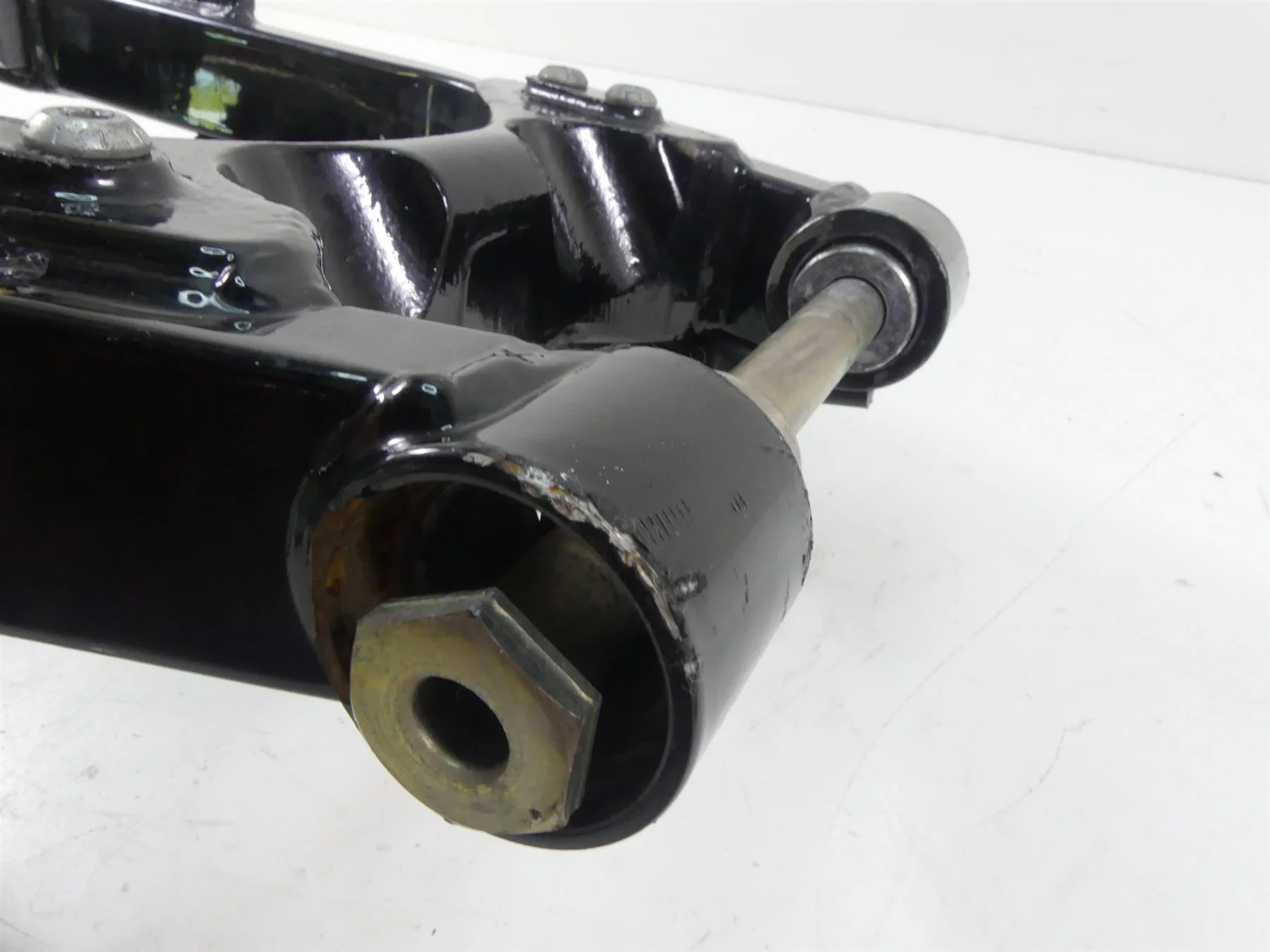2016 Harley FXDLS Dyna Low Rider Rear Swingarm Swing Arm & 25mm Axle 47820-10 - Image 11