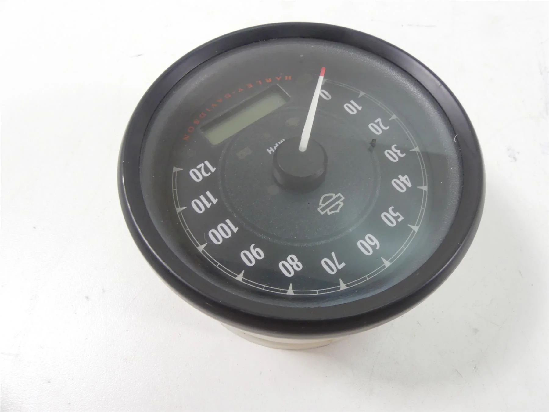 2016 Harley FXDLS Dyna Low Rider Speedometer Gauge Instrument 15K 70900669 - Image 3