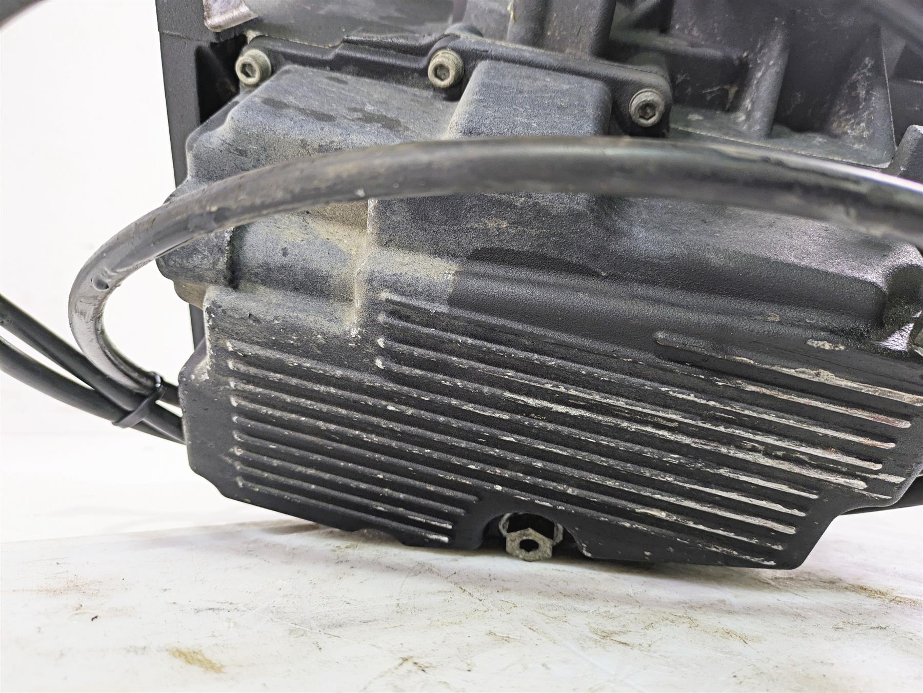 2016 Harley FXDWG Dyna Wide Glide 6-Speed Transmission Gear Box 33083-10A - Image 9