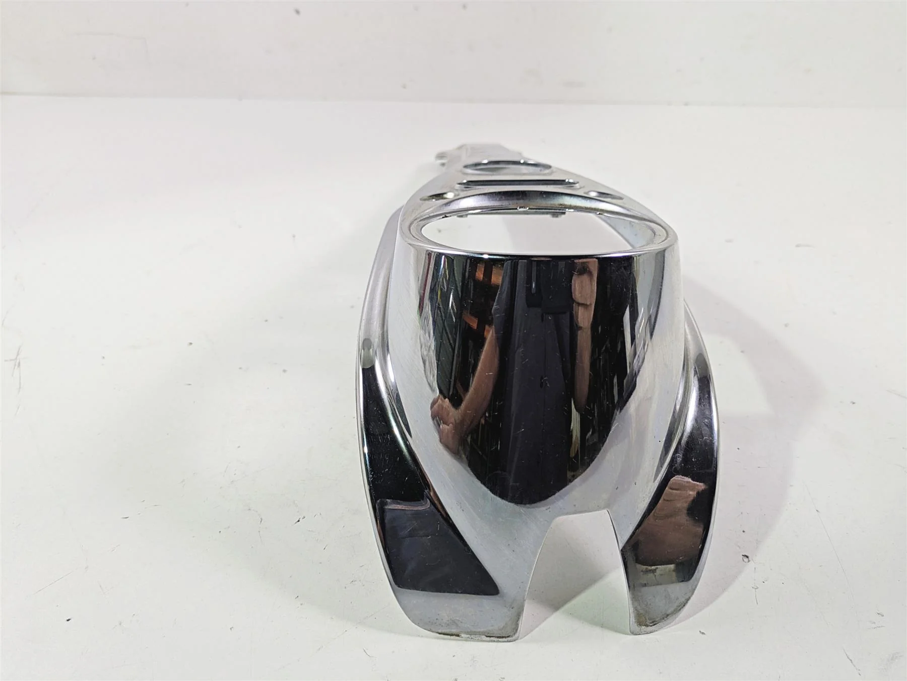 2016 Harley FXDWG Dyna Wide Glide Chrome Fuel Tank Dash Cover Console 70900048 - Image 3