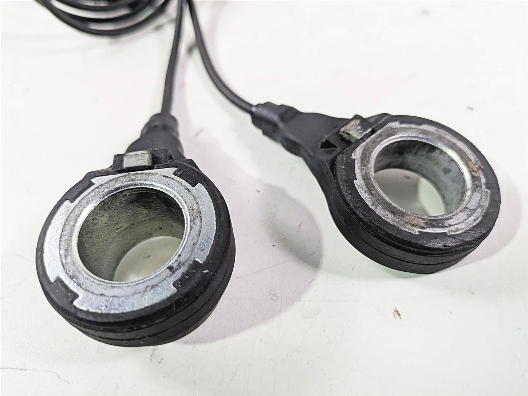 2016 Harley FXDWG Dyna Wide Glide Front & Rear Abs Sensor Set 40682-12 - Image 6