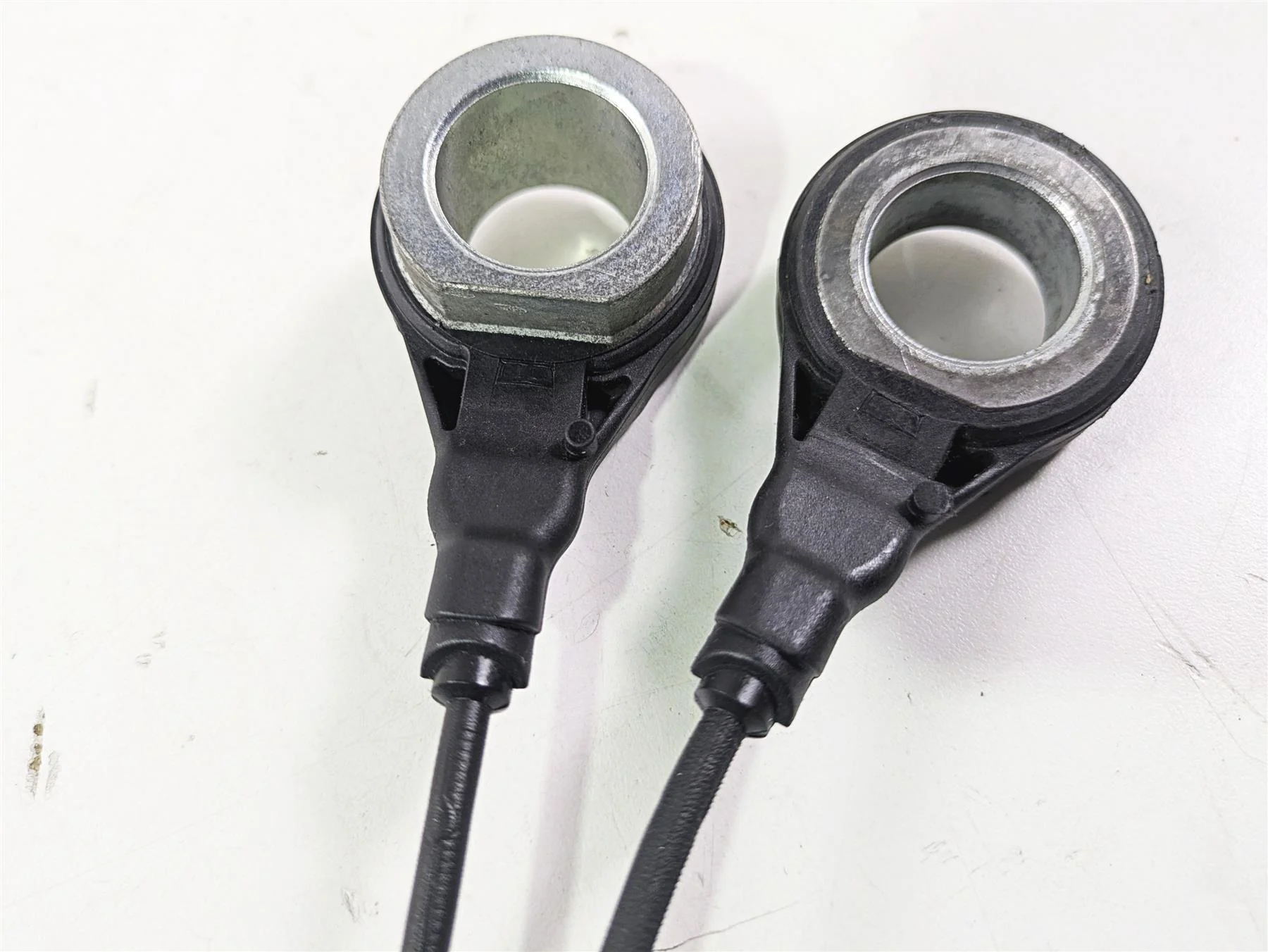 2016 Harley FXDWG Dyna Wide Glide Front & Rear Abs Sensor Set 40682-12 - Image 7