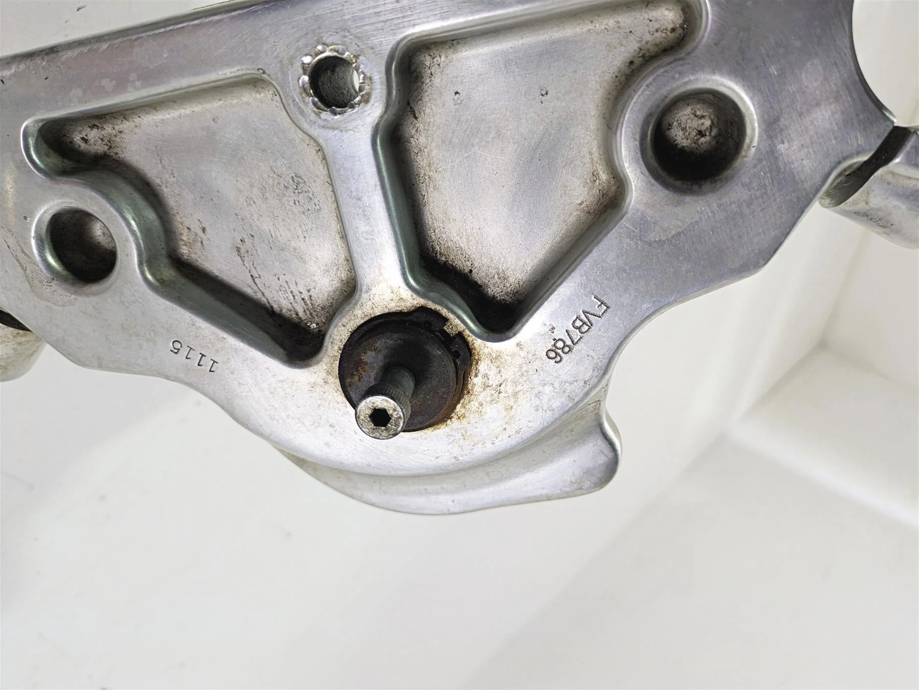 2016 Harley FXDWG Dyna Wide Glide Lower Triple Tree Steering Clamp 49mm 46386-08 - Image 12