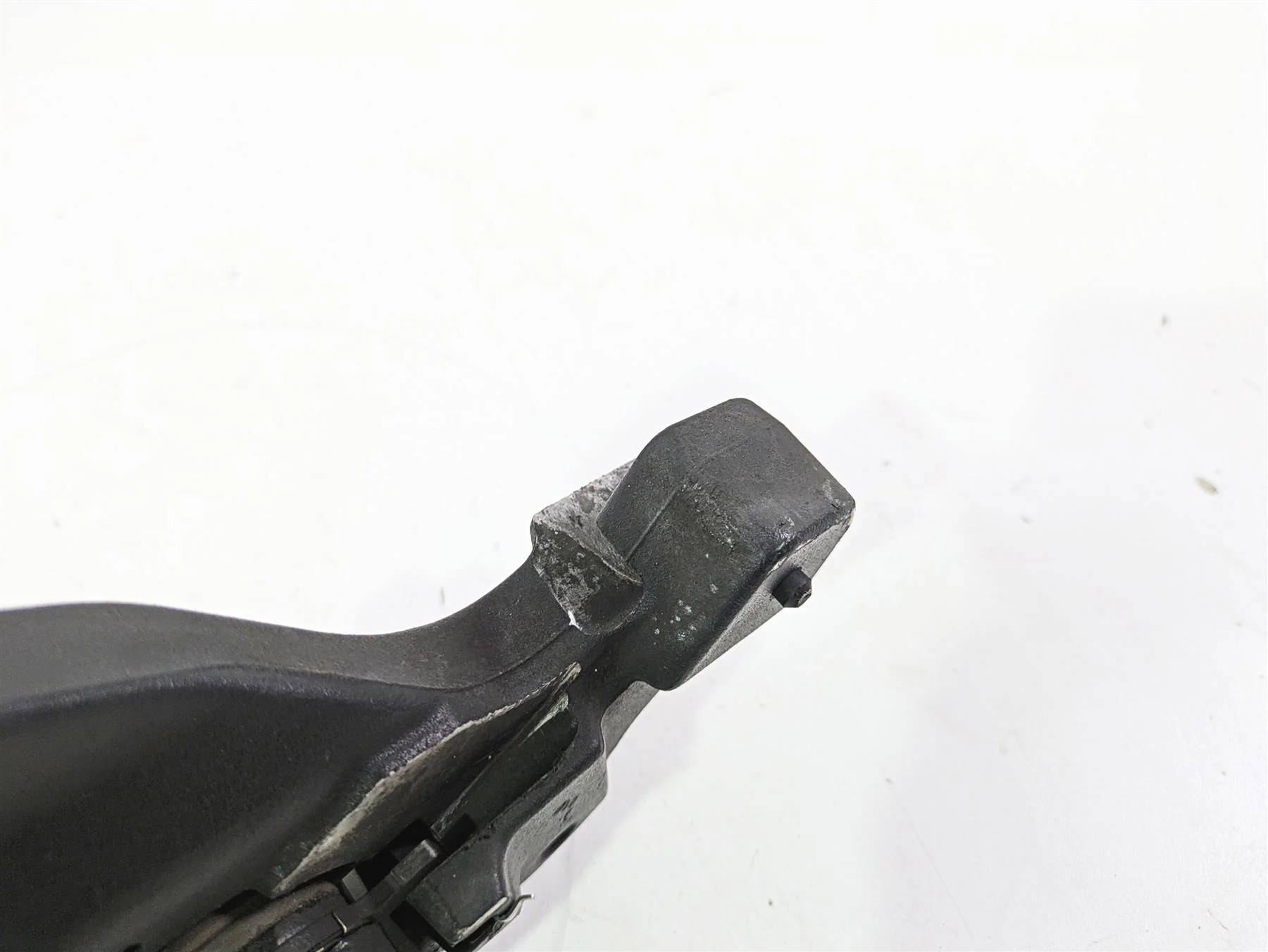2016 Harley FXDWG Dyna Wide Glide Rear Brake Caliper + Mount 40908-08 - Image 10