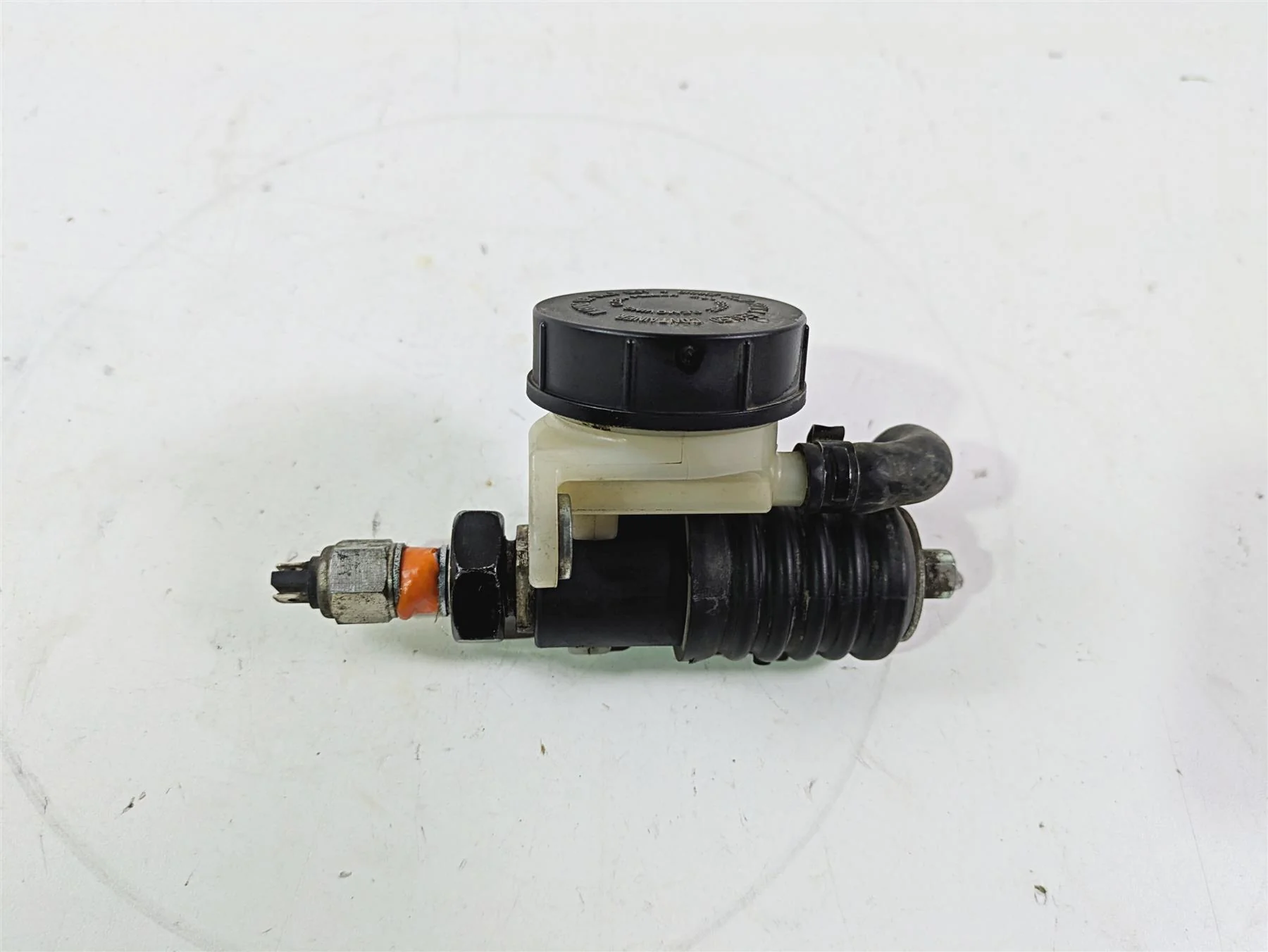 2016 Harley FXDWG Dyna Wide Glide Rear Brake Master Cylinder 41700065A - Image 6