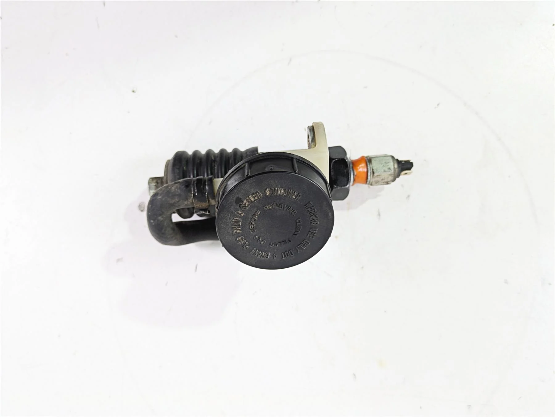 2016 Harley FXDWG Dyna Wide Glide Rear Brake Master Cylinder 41700065A - Image 7