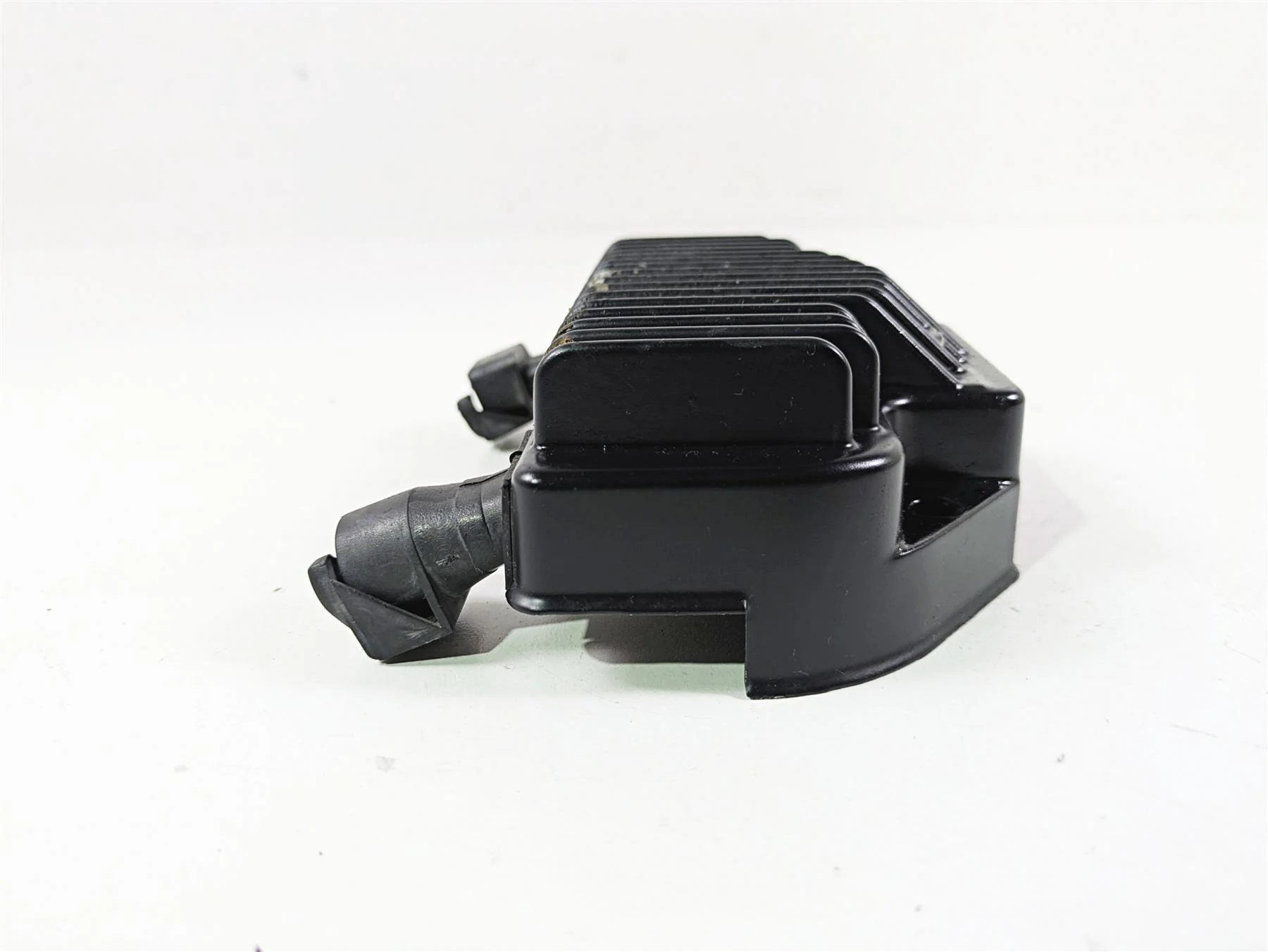 2016 Harley FXDWG Dyna Wide Glide Rectifier Voltage Regulator 74631-08A - Image 4