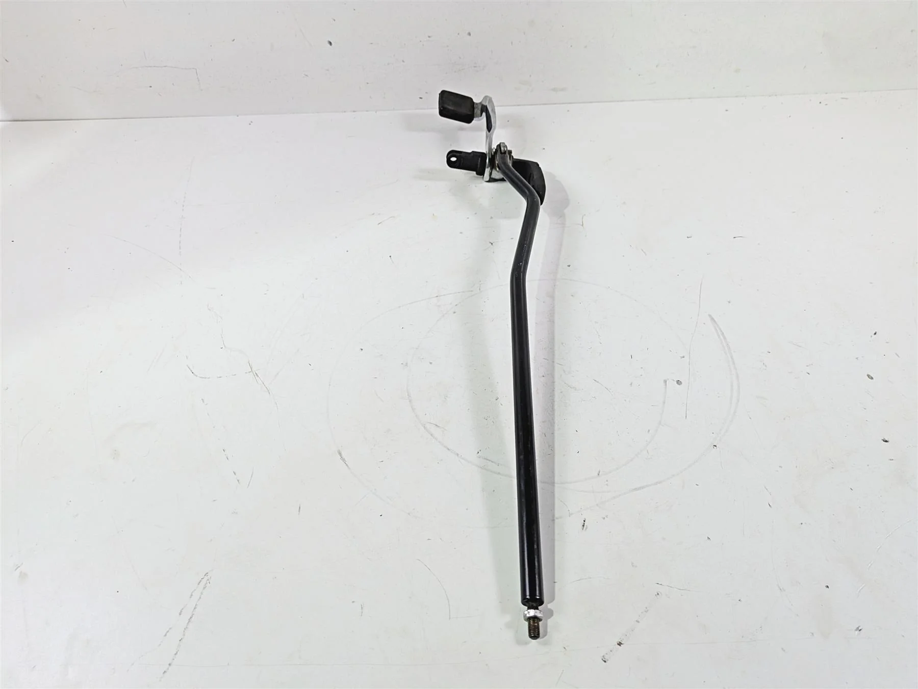 2016 Harley FXDWG Dyna Wide Glide Right Fw Cntrl Footpeg & Brake Pedal 42481-03A - Image 10