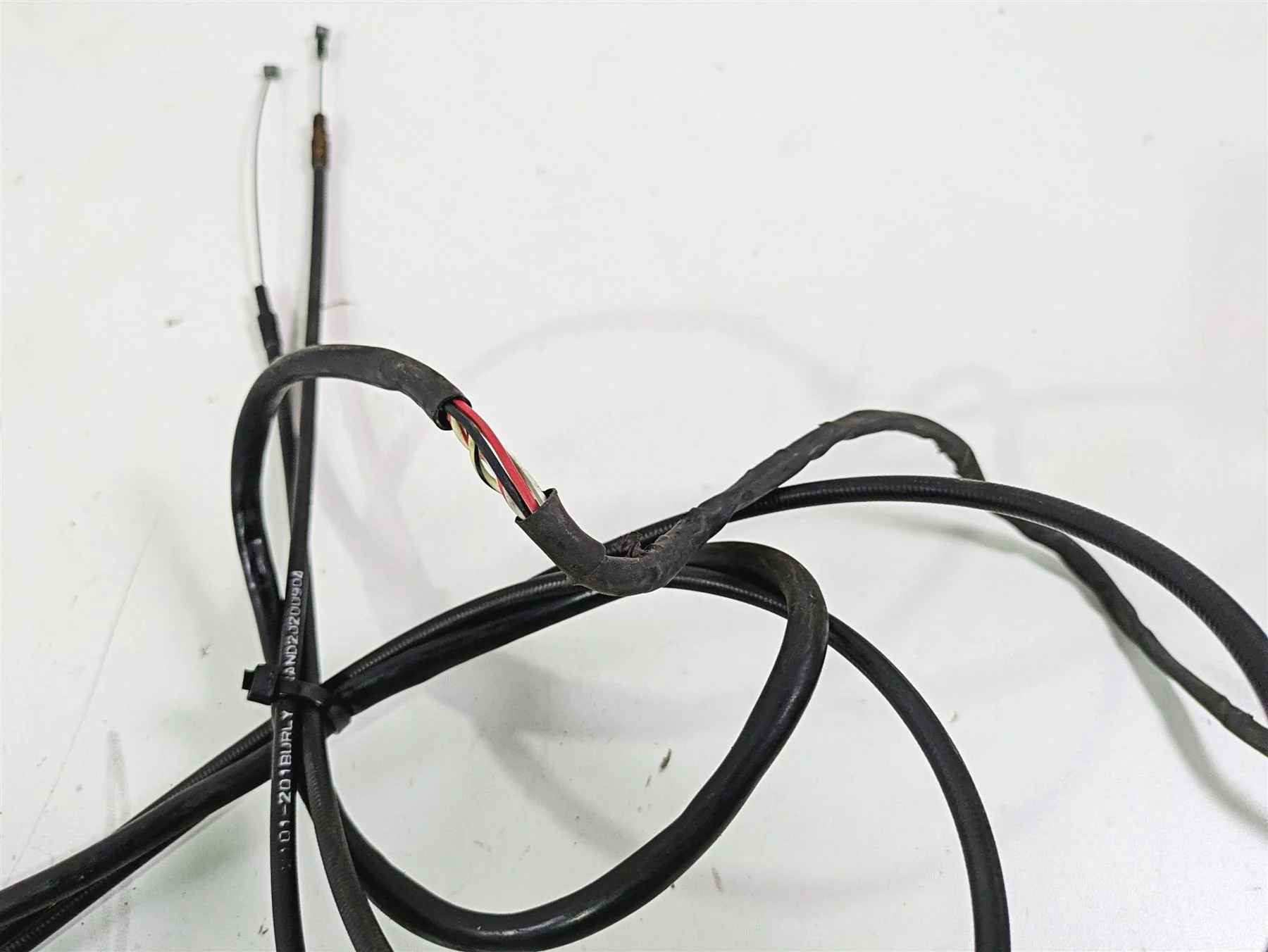 2016 Harley FXDWG Dyna Wide Glide Right Hand Control Switch Set 71500360 - Image 3