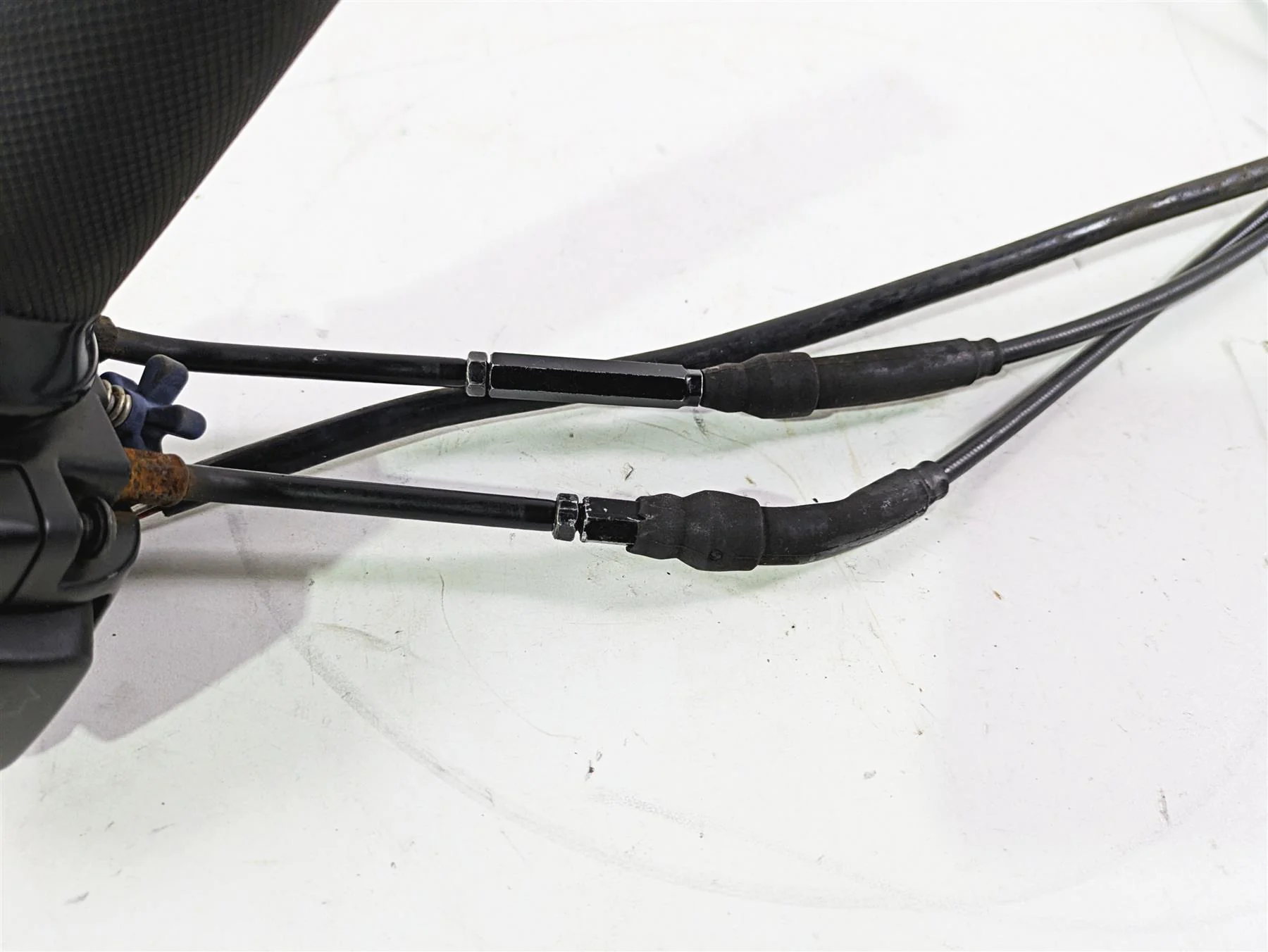 2016 Harley FXDWG Dyna Wide Glide Right Hand Control Switch Set 71500360 - Image 5