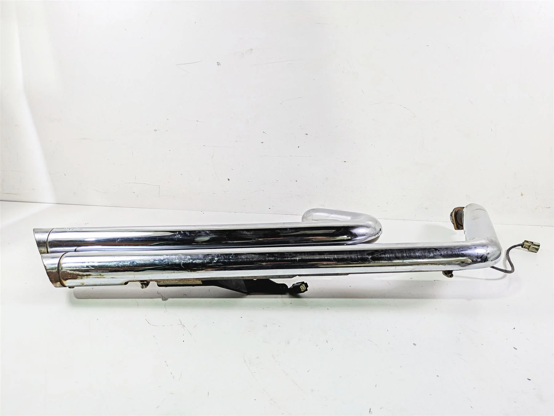 2016 Harley FXDWG Dyna Wide Glide Vance Hines Big Shots Staggered Exhaust 17958 - Image 2