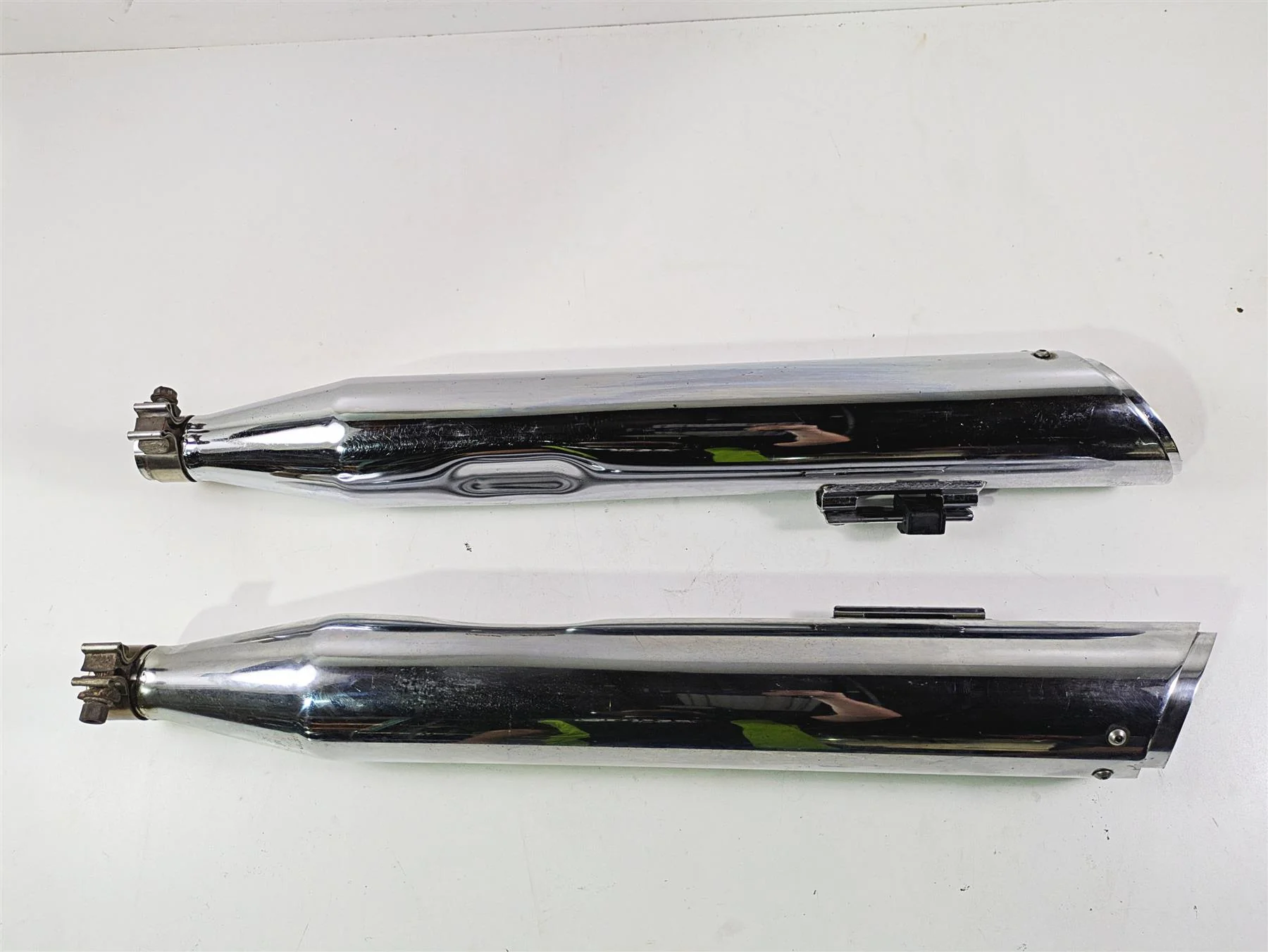 2016 Harley Touring FLHR Road King  4" Chrome Slash Cut Vance Hines Muffler 16763 - Image 2